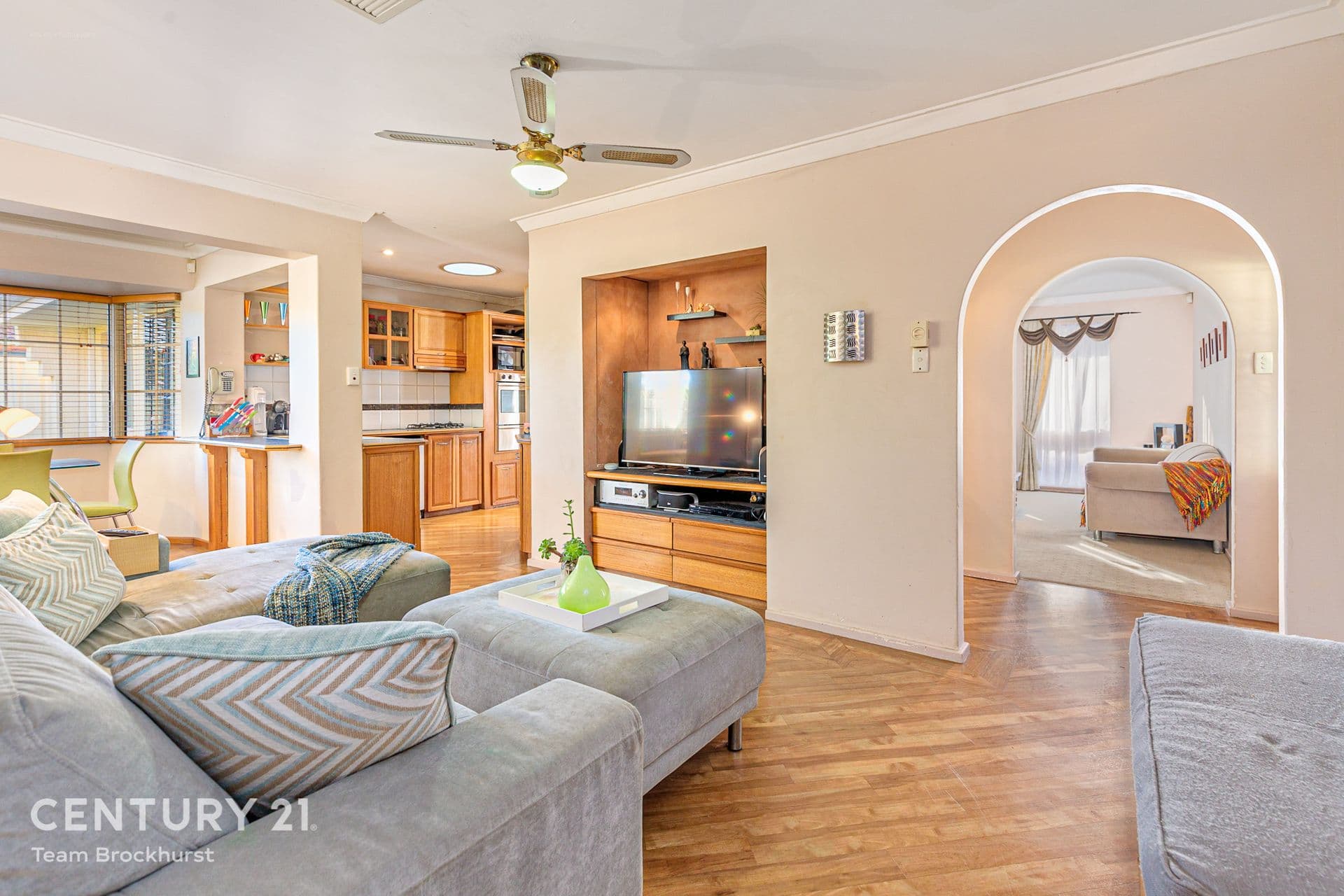 7/10 Warton Rd, Huntingdale, WA, 6110, Duncraig - Thumbnail 2