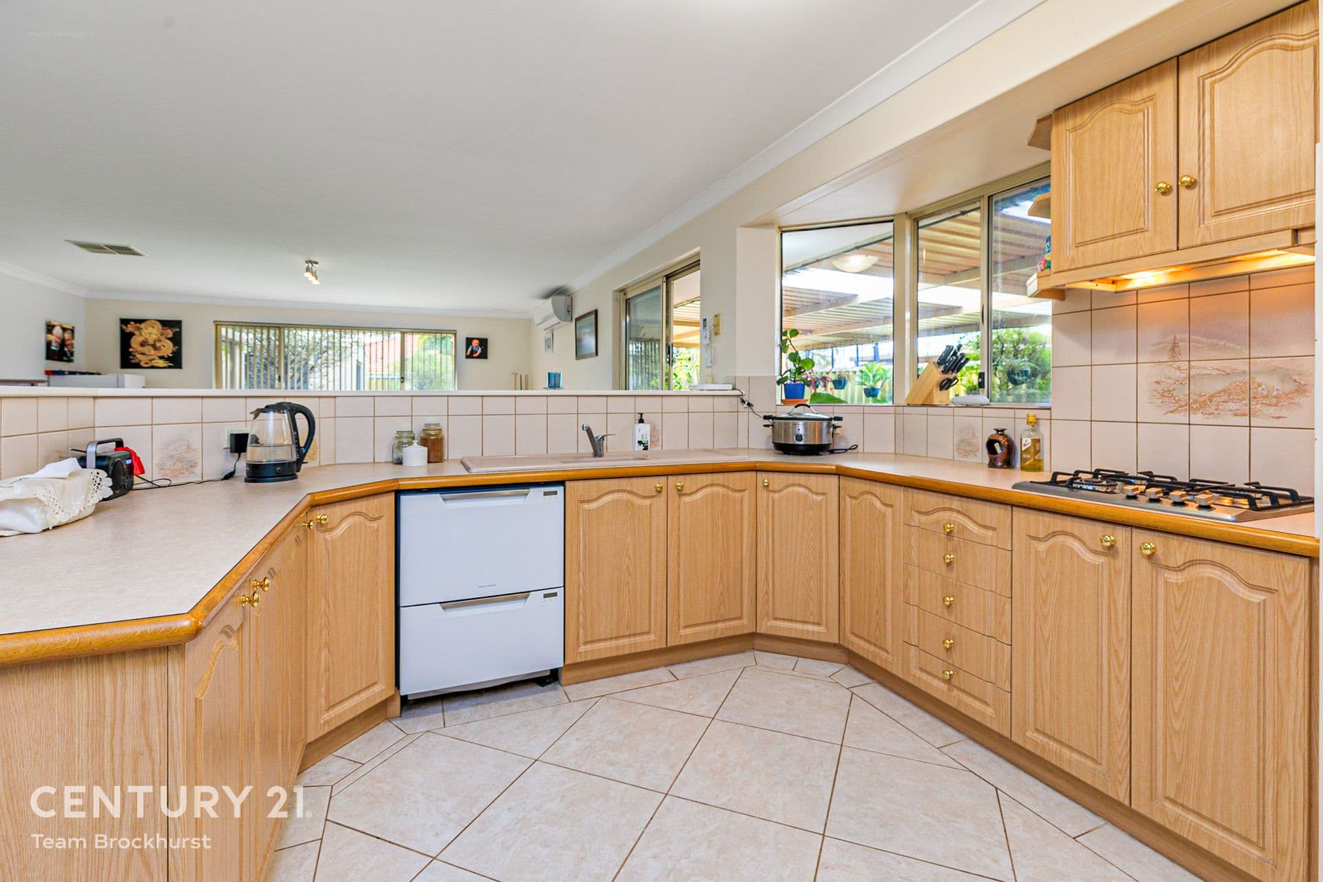 7/10 Warton Rd, Huntingdale, WA, 6110, Thornlie - Thumbnail 3