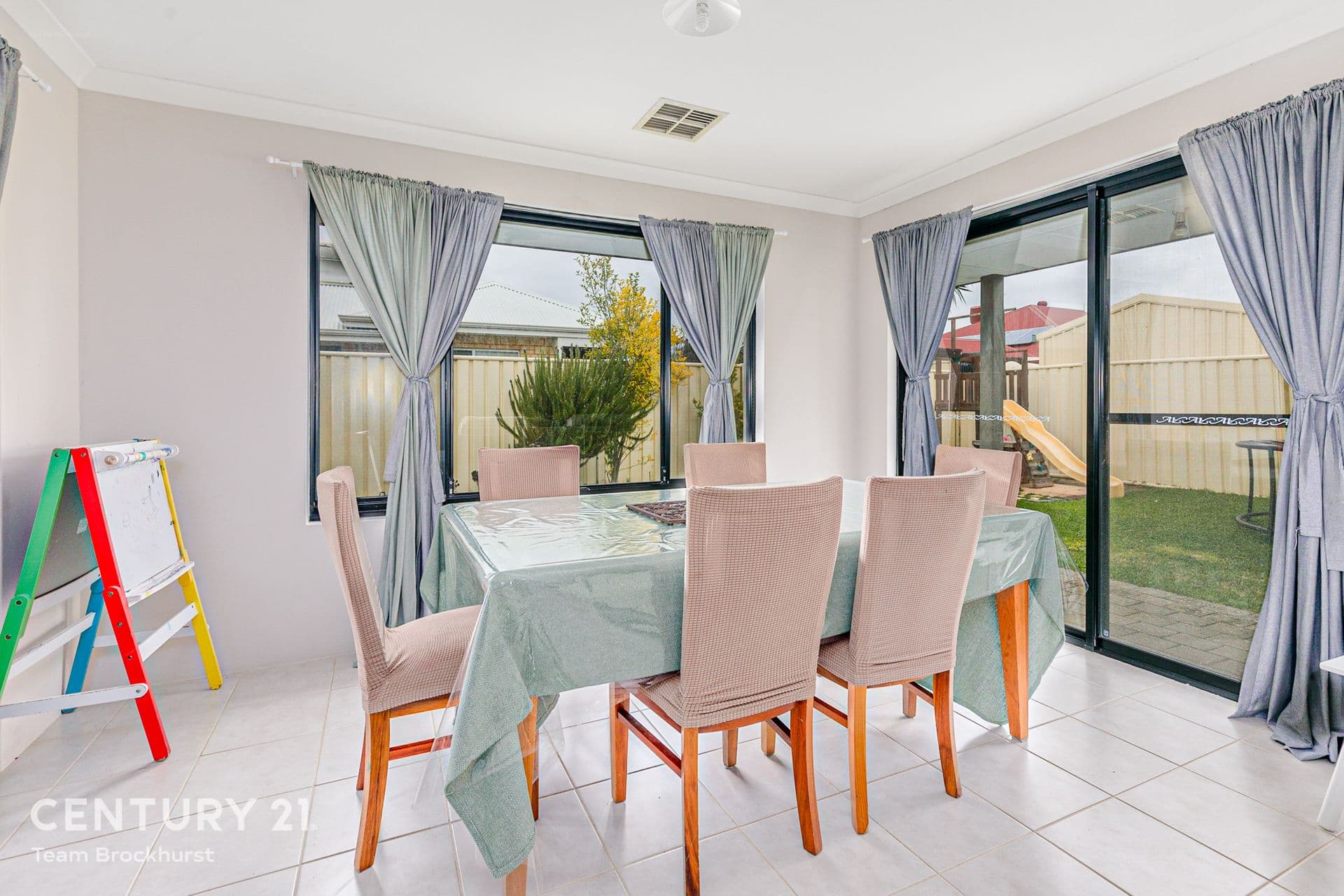 7/10 Warton Rd, Huntingdale, WA, 6110, High Wycombe - Thumbnail 6