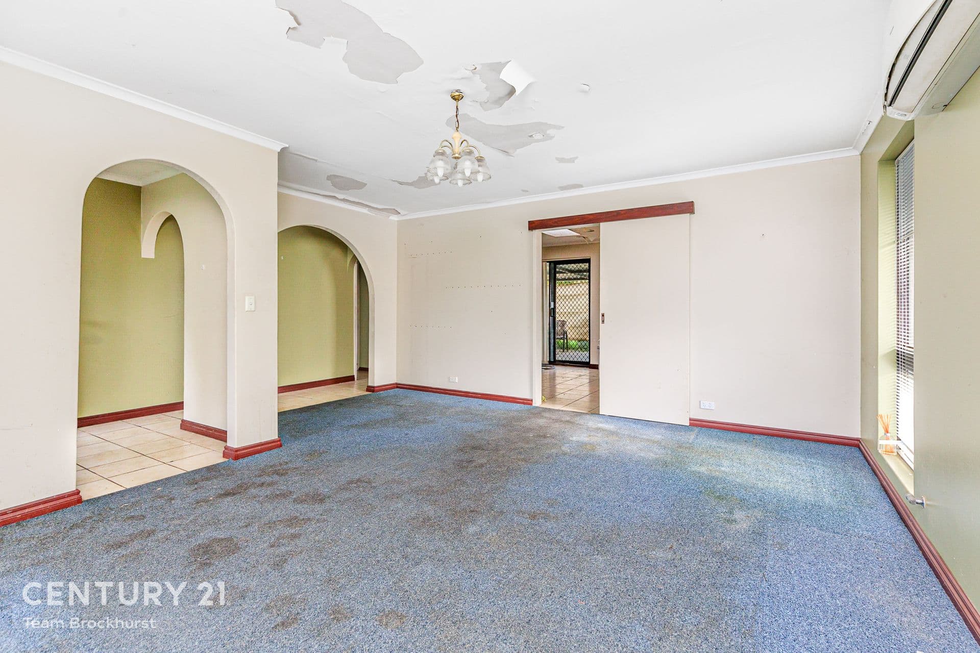 4 Burtonia Way, Forrestfield, WA, 6058, Forrestfield - Thumbnail 4