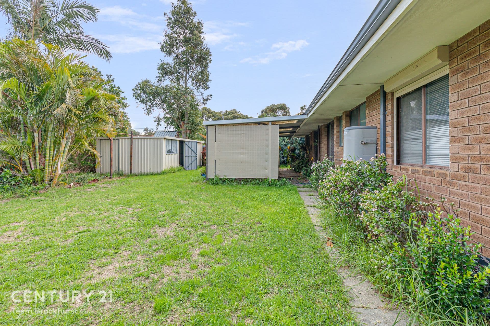 4 Burtonia Way, Forrestfield, WA, 6058, Forrestfield - Thumbnail 3