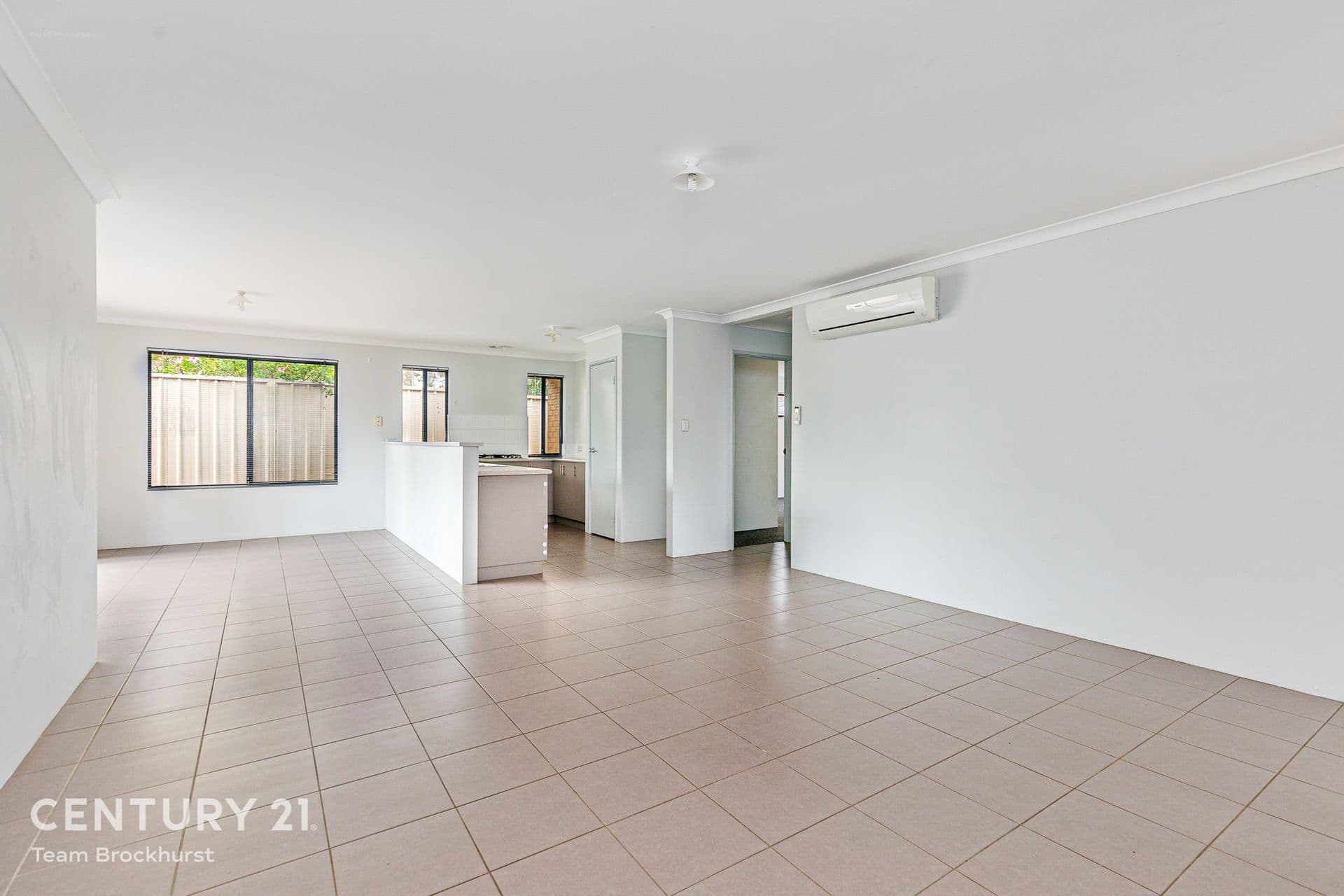 2/141 Third Avenue, Kelmscott, WA, 6111, Kelmscott - Thumbnail 3