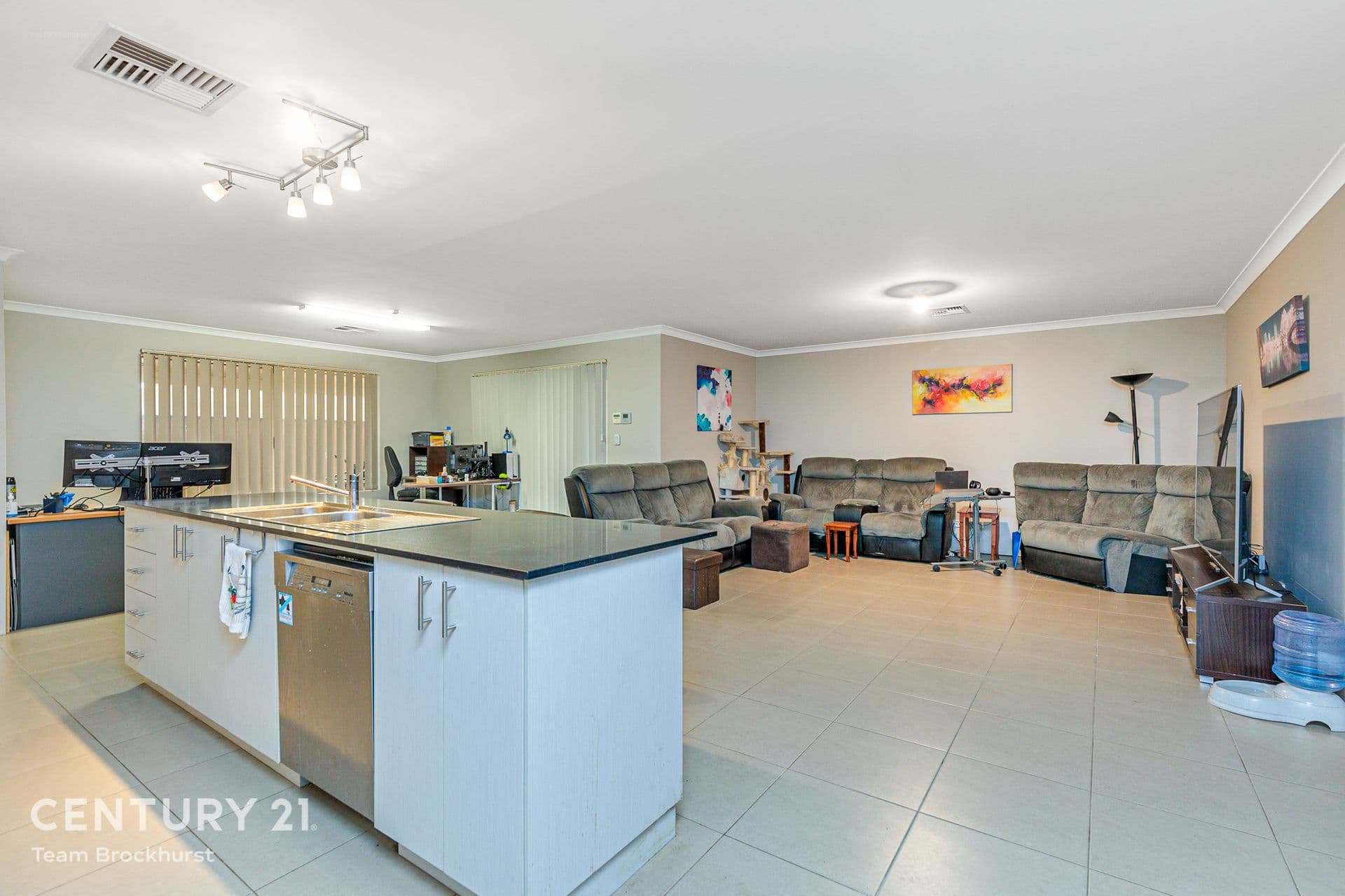 7/10 Warton Rd, Huntingdale, WA, 6110, Huntingdale - Thumbnail 5