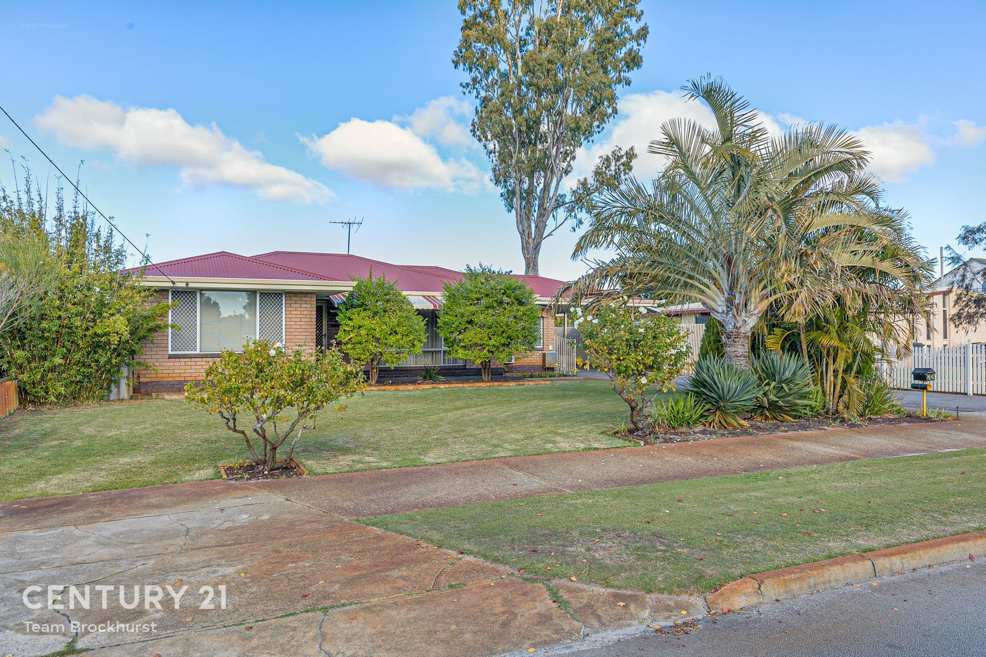 66 Berehaven Avenue, Thornlie, WA, 6108, Thornlie - Image 1