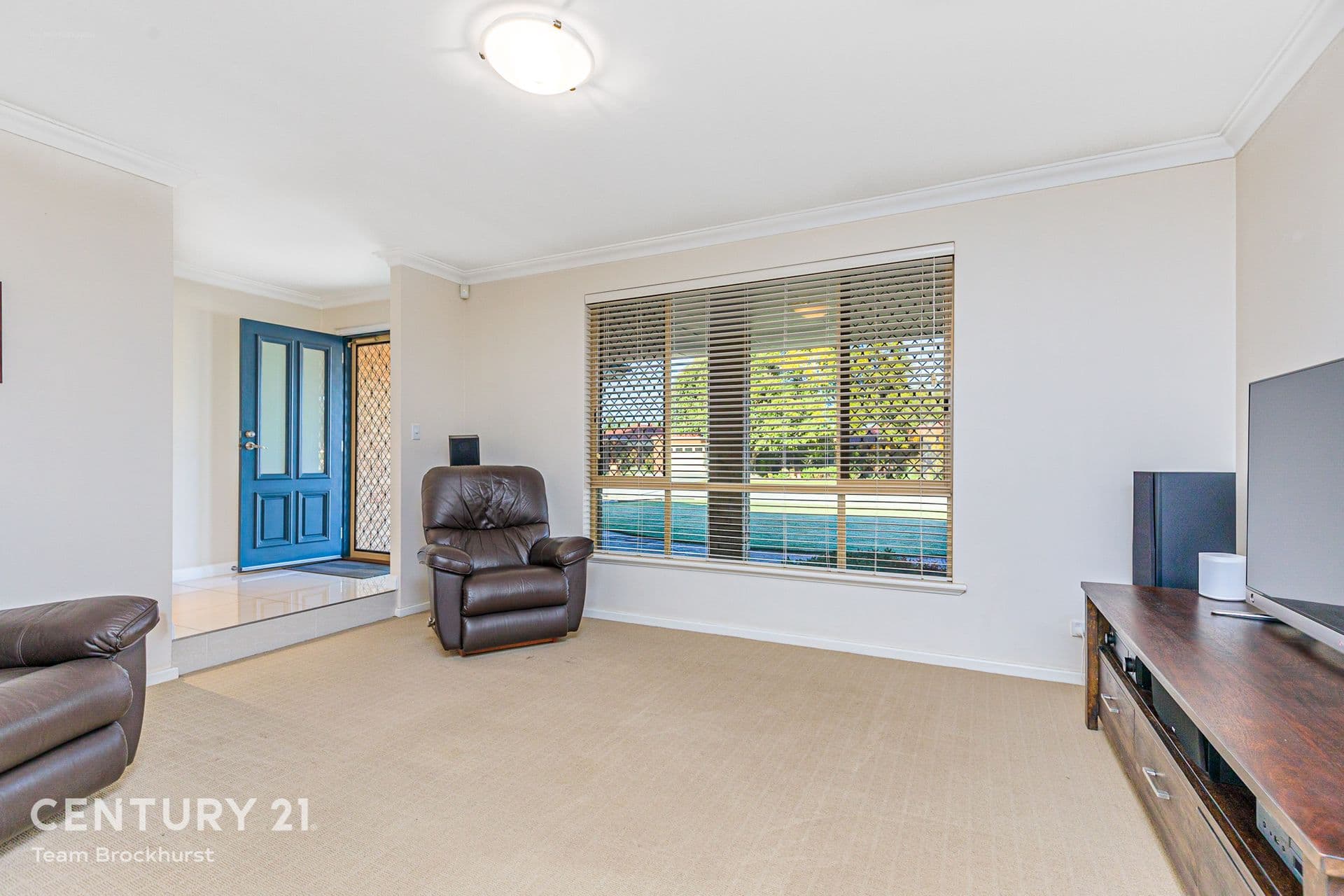 20 Voyager Drive, Thornlie, WA, 6108, Thornlie - Thumbnail 8