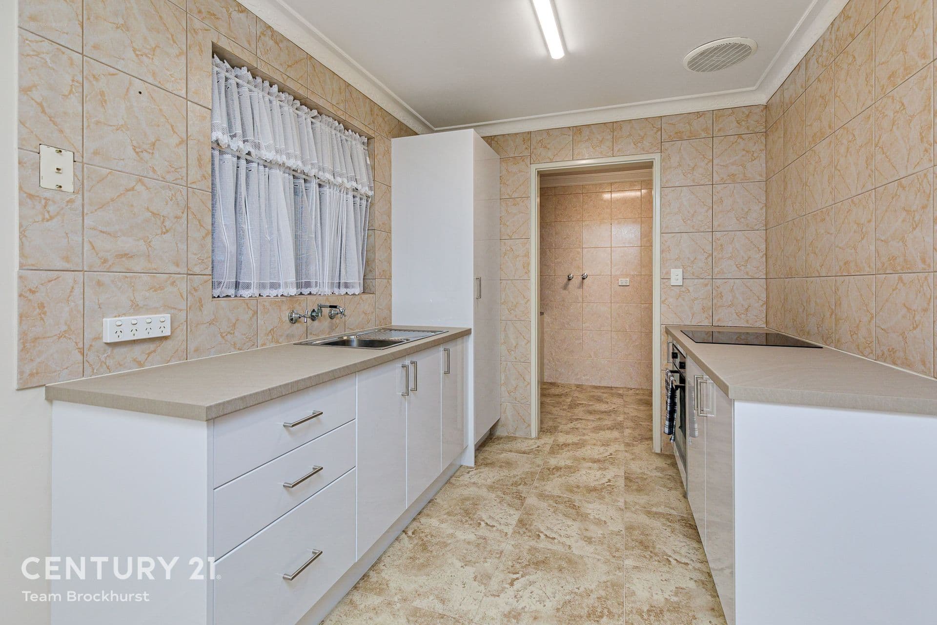 59 Walter Street, Gosnells, WA, 6110, Gosnells - Thumbnail 3