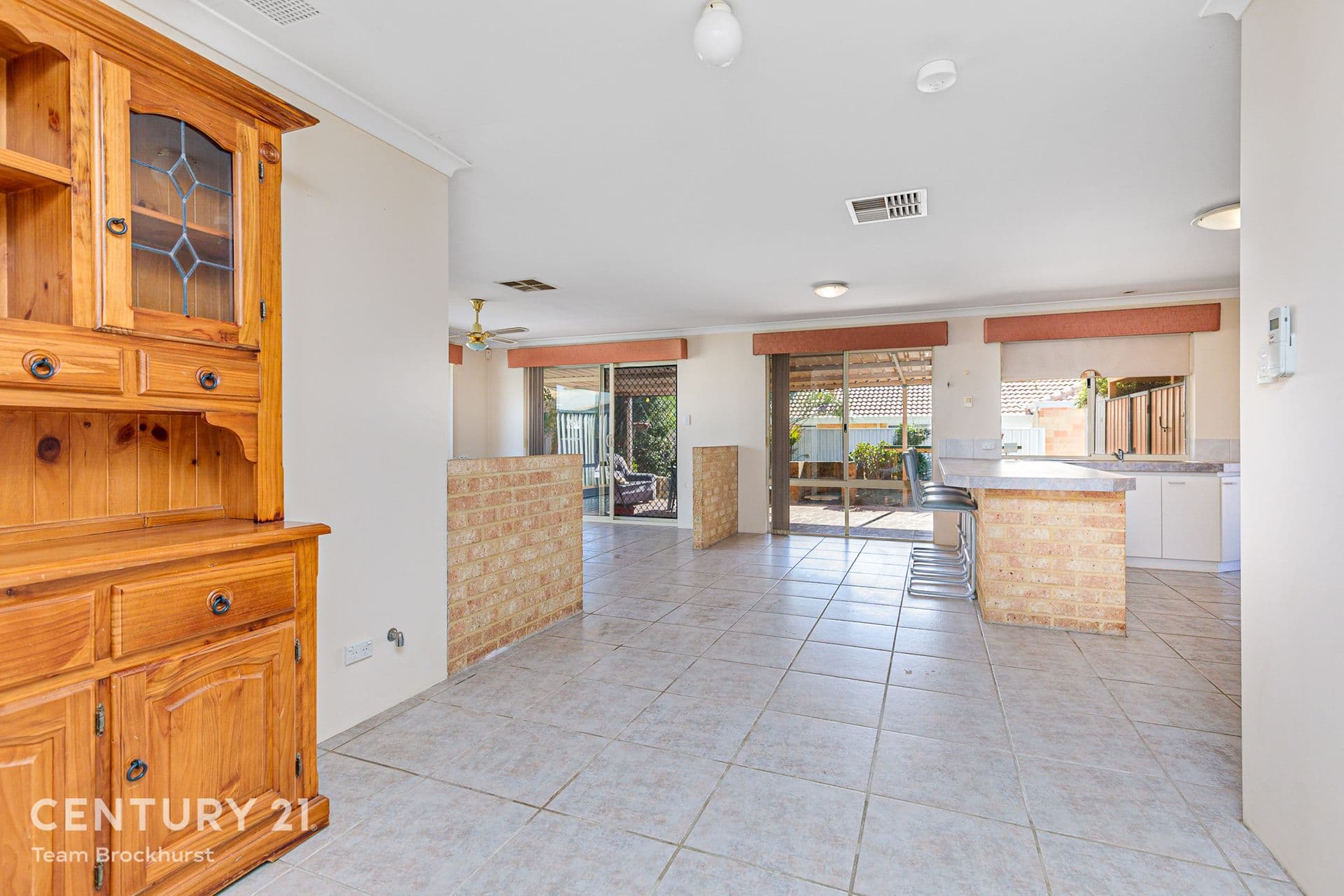 7/10 Warton Rd, Huntingdale, WA, 6110, Thornlie - Thumbnail 3