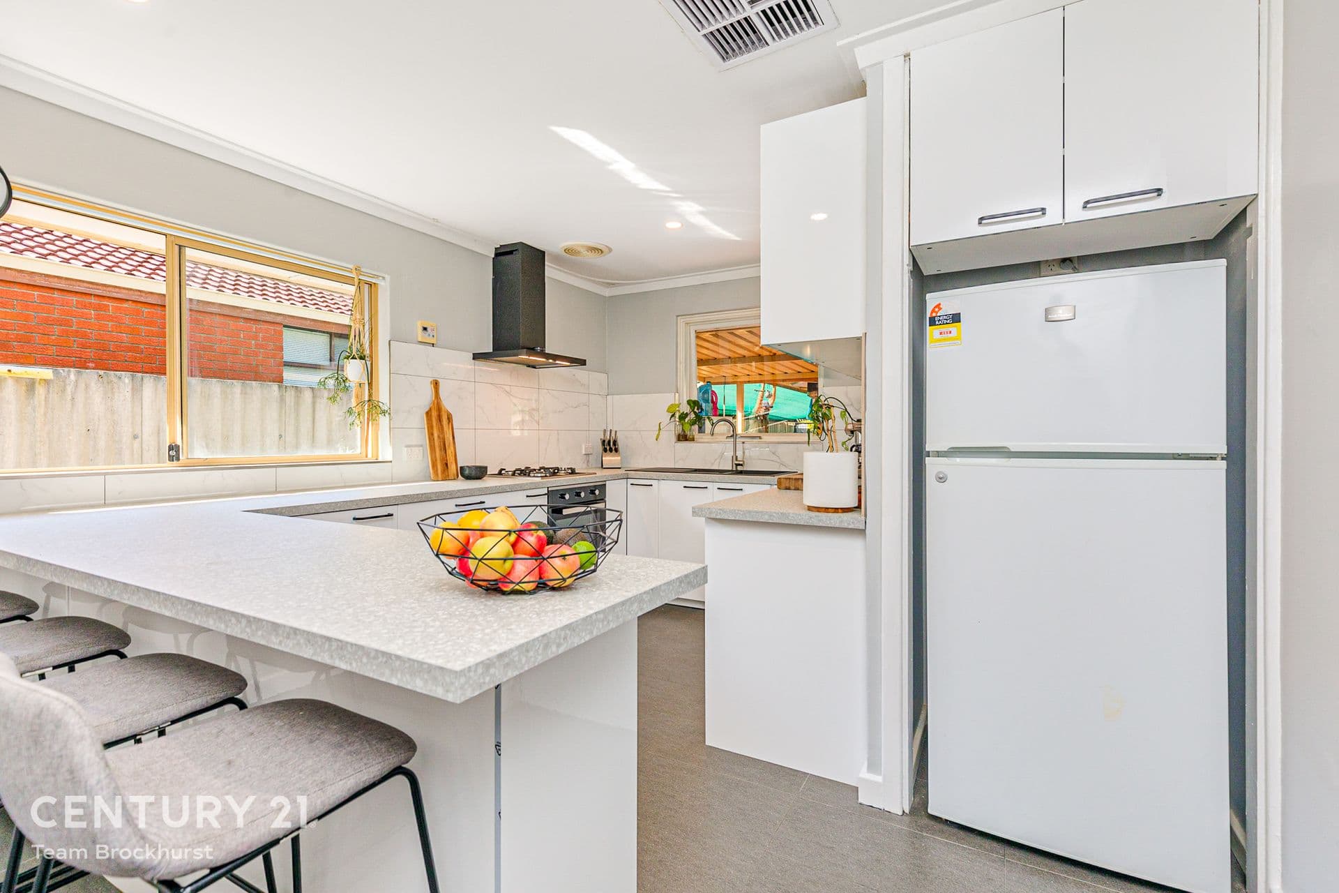 7/10 Warton Rd, Huntingdale, WA, 6110, Armadale - Thumbnail 2