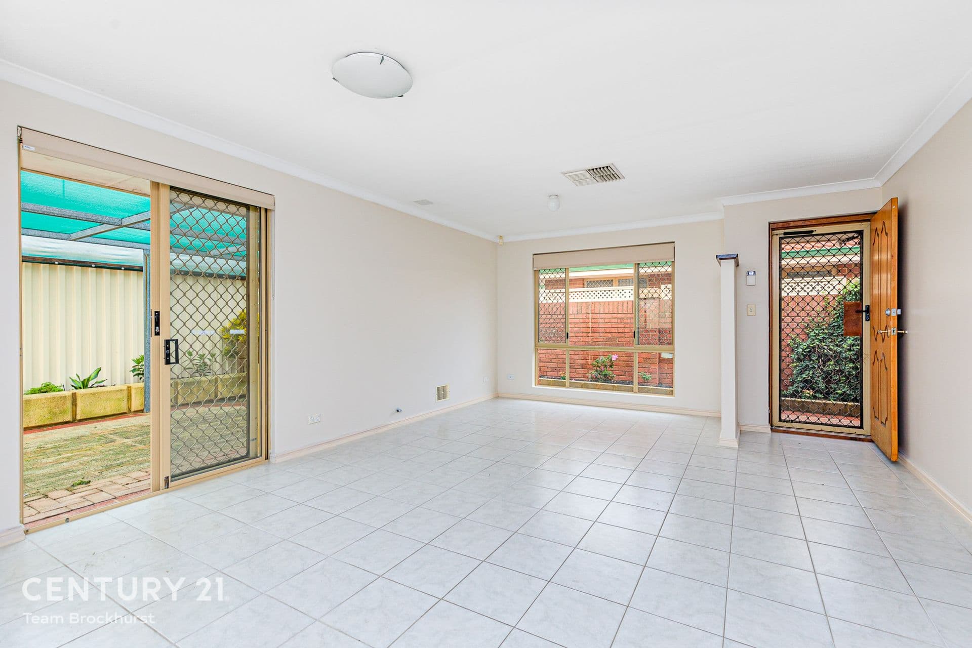 2/14 Skytown Place, Queens Park, WA, 6107, Queens Park - Thumbnail 8