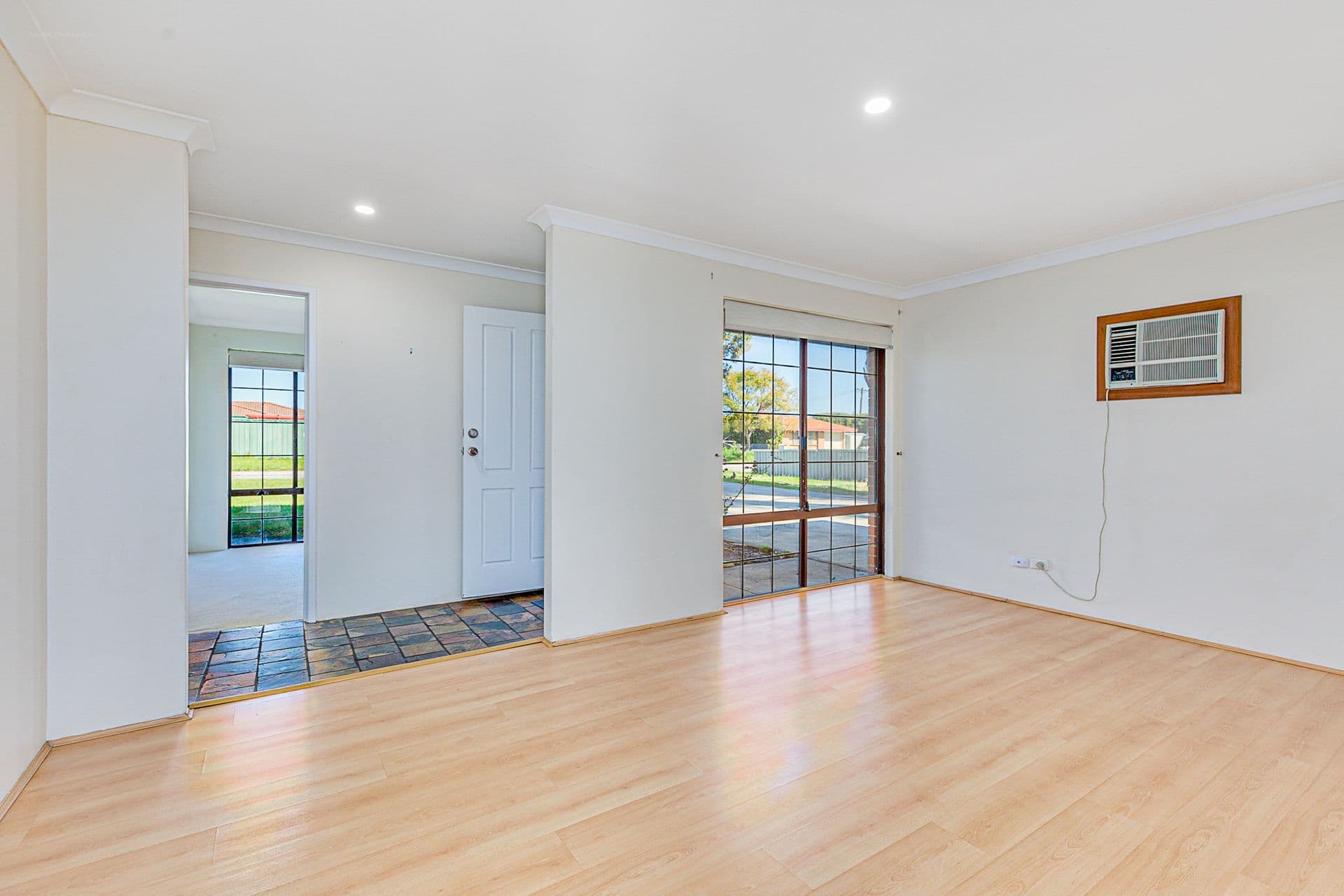 7/10 Warton Rd, Huntingdale, WA, 6110, Thornlie - Thumbnail 8