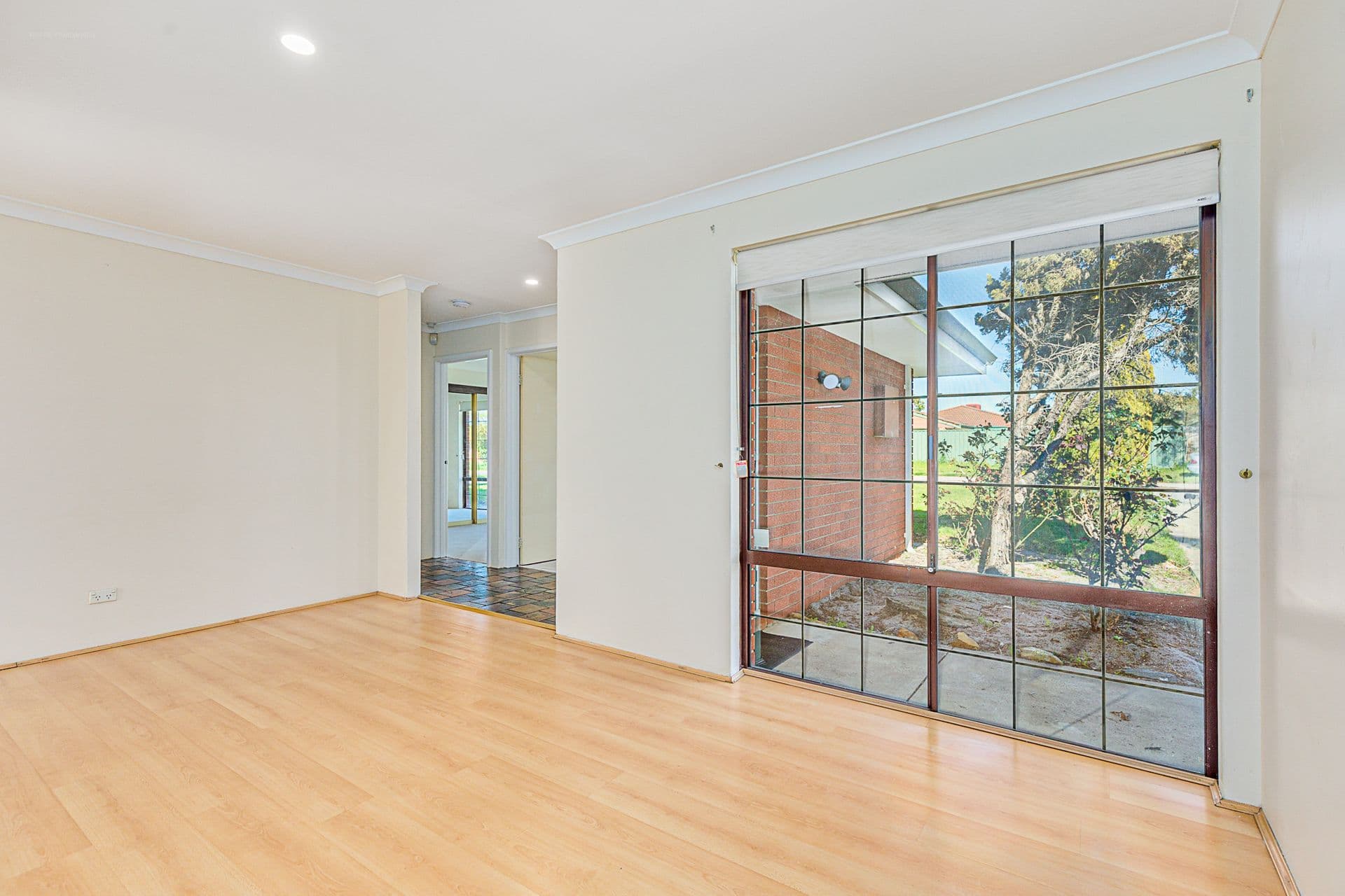 7/10 Warton Rd, Huntingdale, WA, 6110, Thornlie - Thumbnail 2