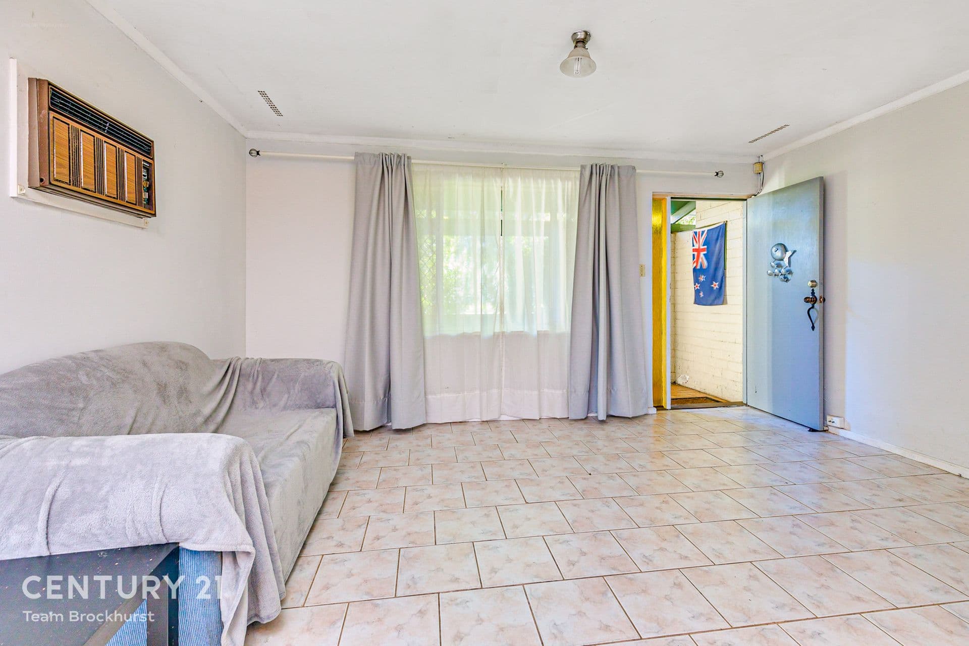 7/10 Warton Rd, Huntingdale, WA, 6110, Gosnells - Thumbnail 3