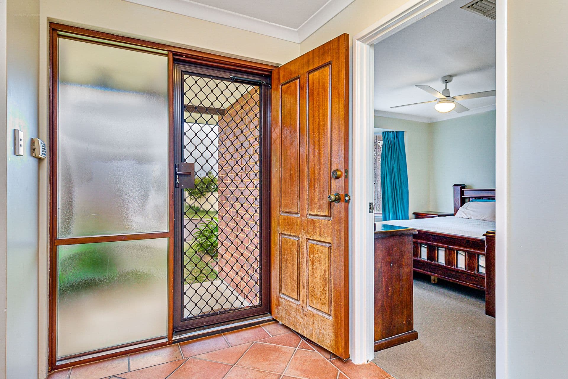 24 Pipit Close, Huntingdale, WA, 6110, Huntingdale - Thumbnail 6