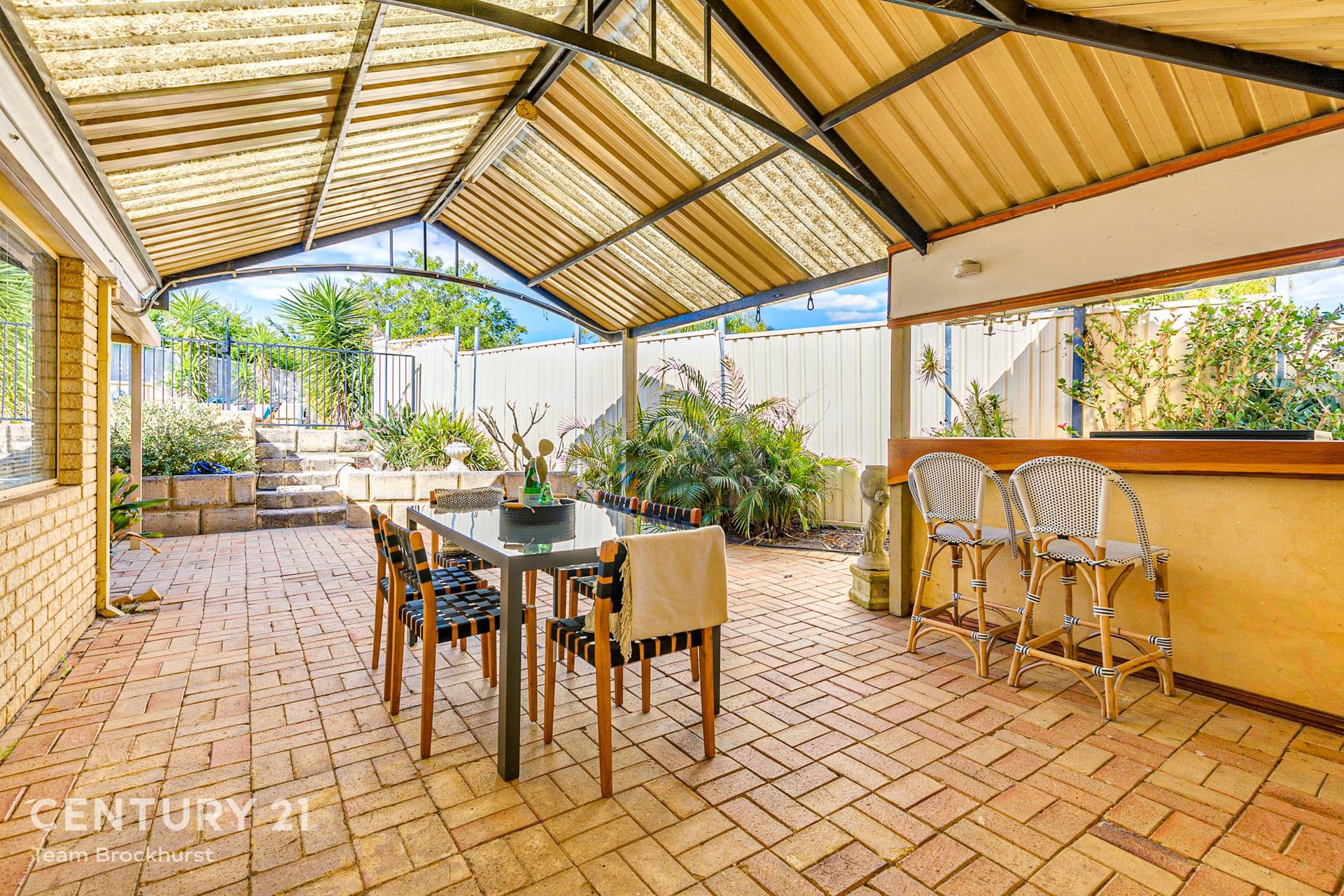 2 Ferntree Close, Thornlie, WA, 6108, Thornlie - Thumbnail 4