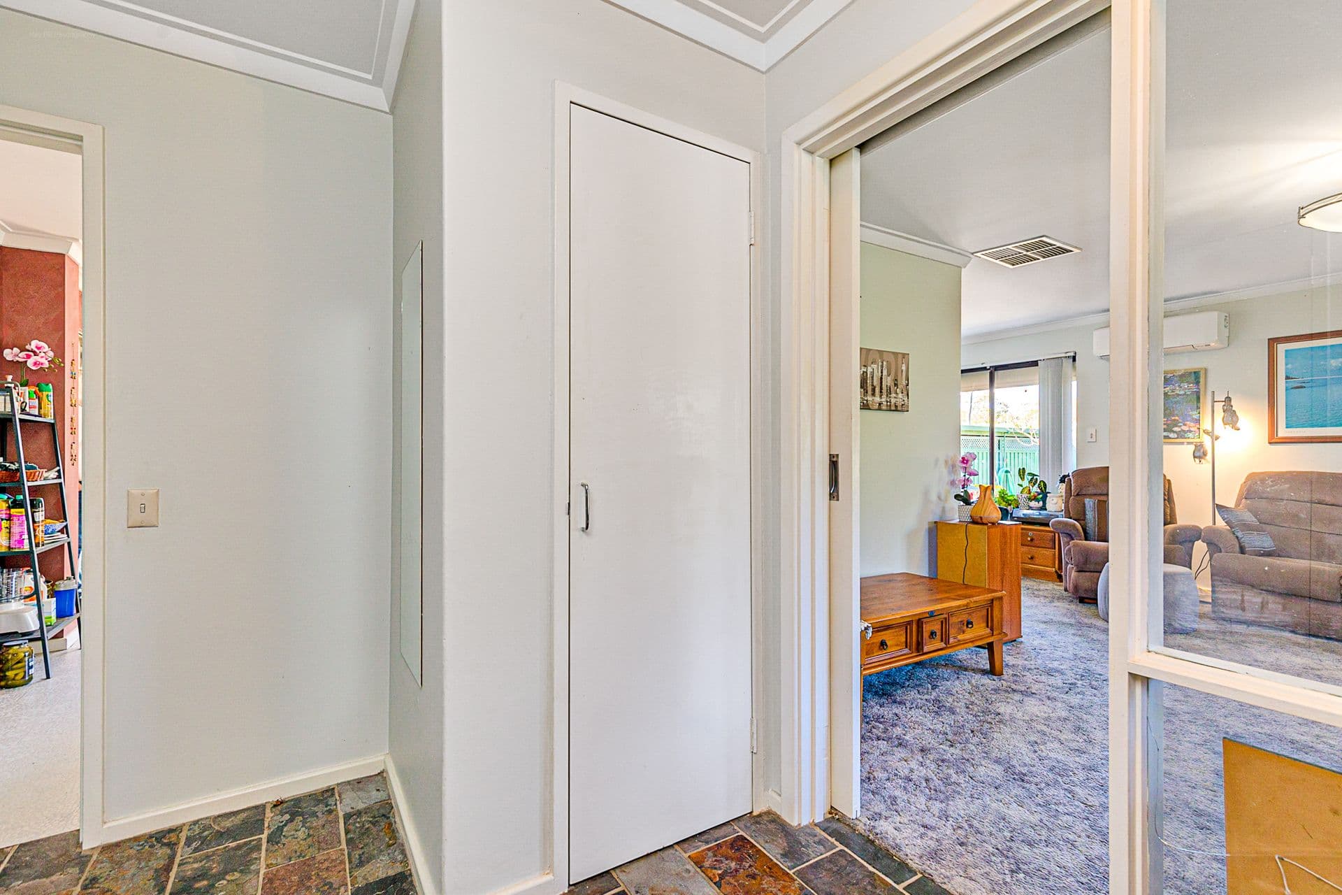 12 Kelvedon Way, Huntingdale, WA, 6110, Huntingdale - Thumbnail 5
