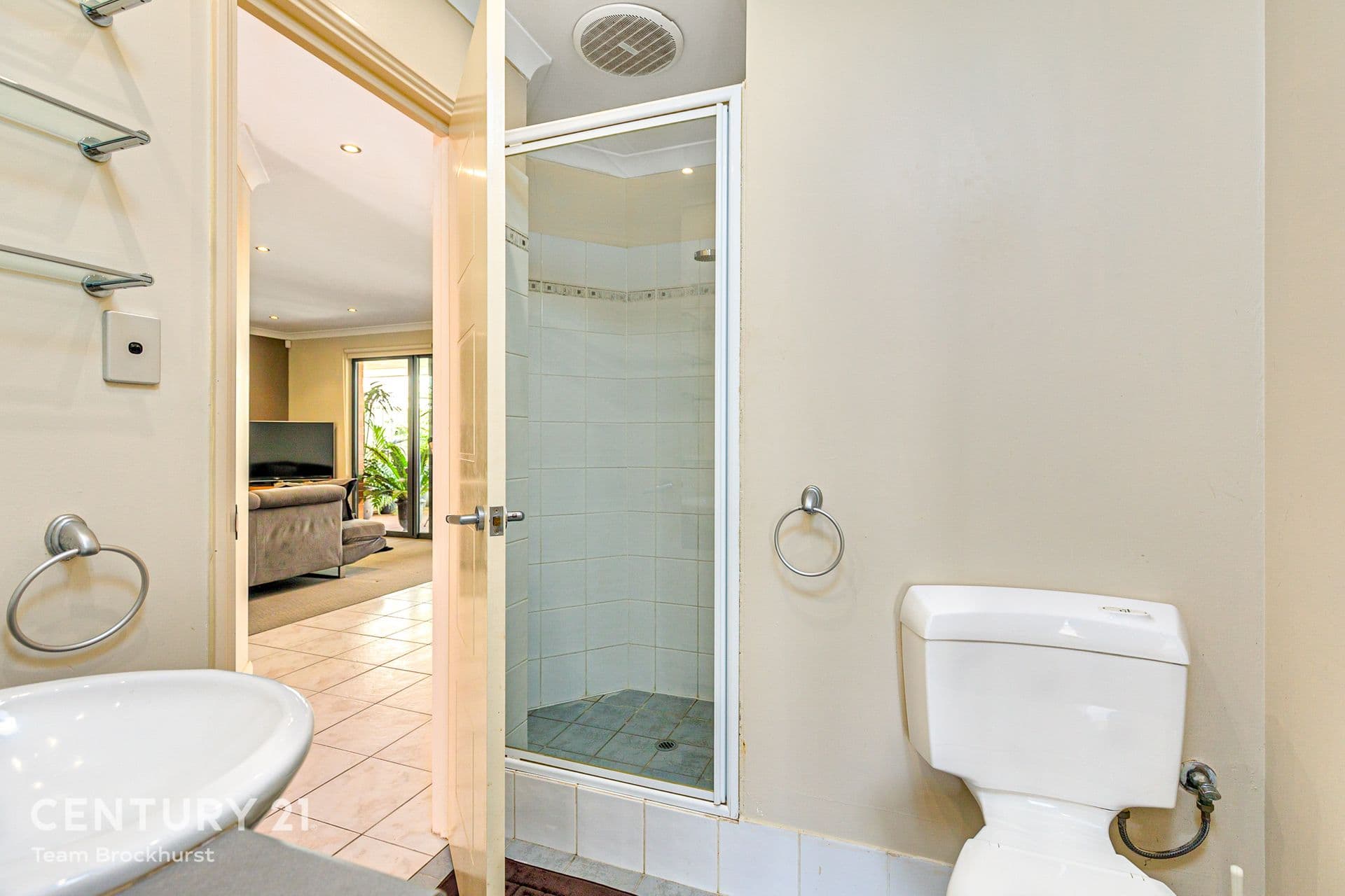 7/4 Valentine Road, Kelmscott, WA, 6111, Kelmscott - Thumbnail 8