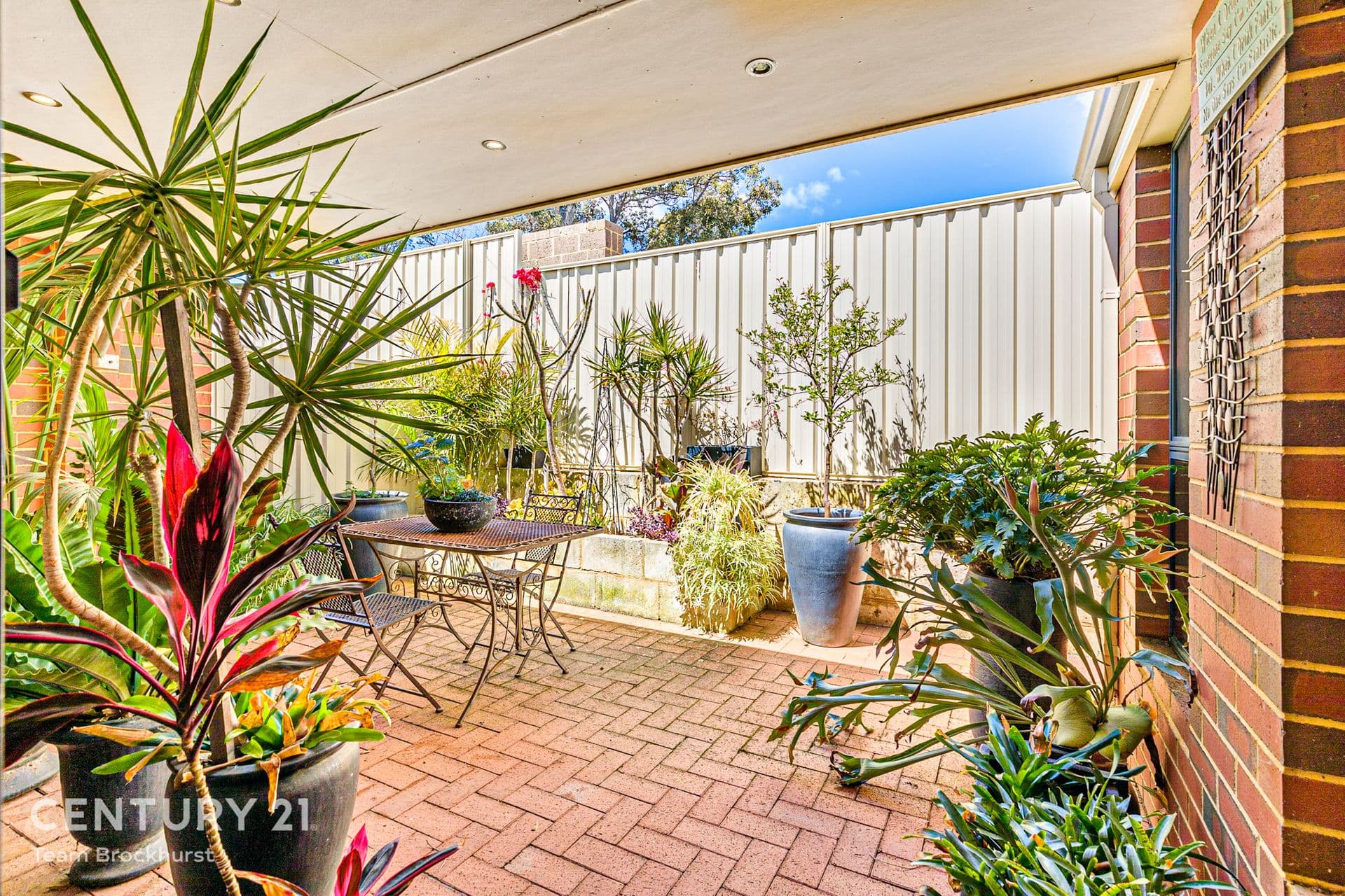 7/4 Valentine Road, Kelmscott, WA, 6111, Kelmscott - Image 1
