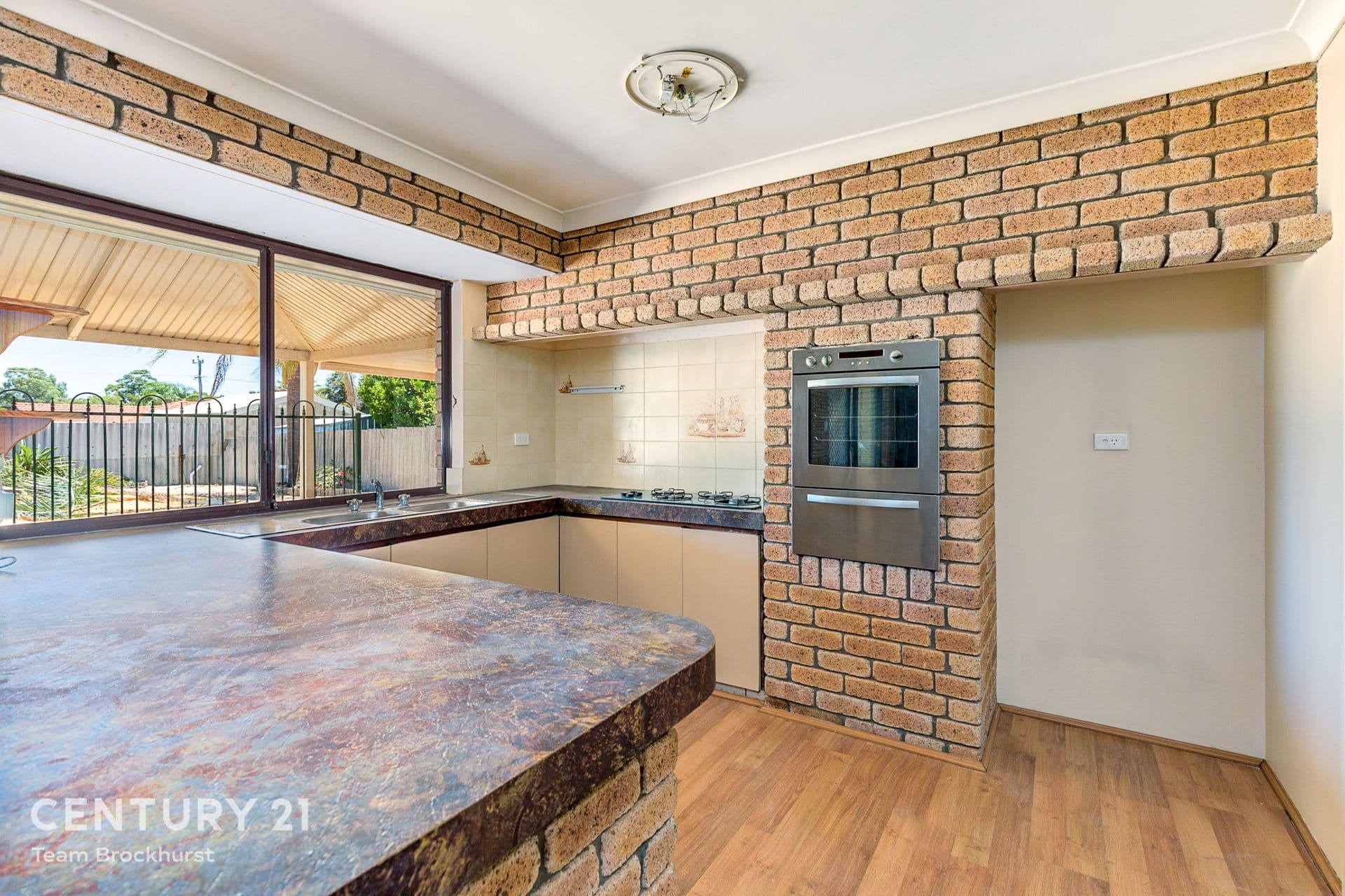 7/10 Warton Rd, Huntingdale, WA, 6110, Huntingdale - Thumbnail 2