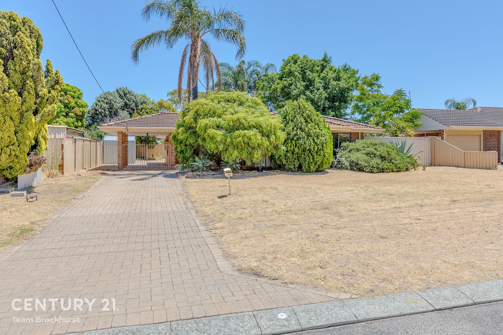 16 Kidman Court, Thornlie, WA, 6108, Thornlie - Thumbnail 2