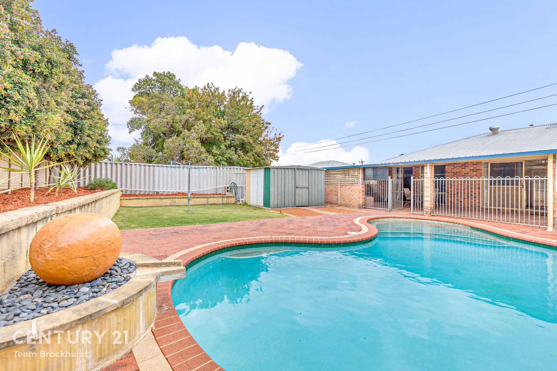 107 Huntingdale Road, Huntingdale, WA, 6110, Huntingdale - Image 1