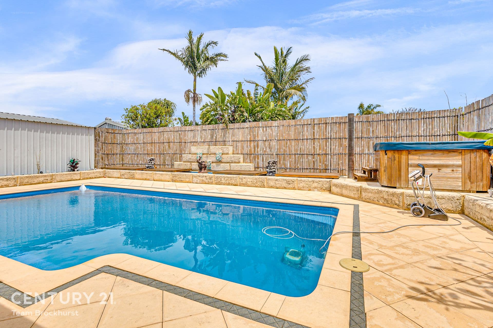 7/10 Warton Rd, Huntingdale, WA, 6110, Huntingdale - Image 1