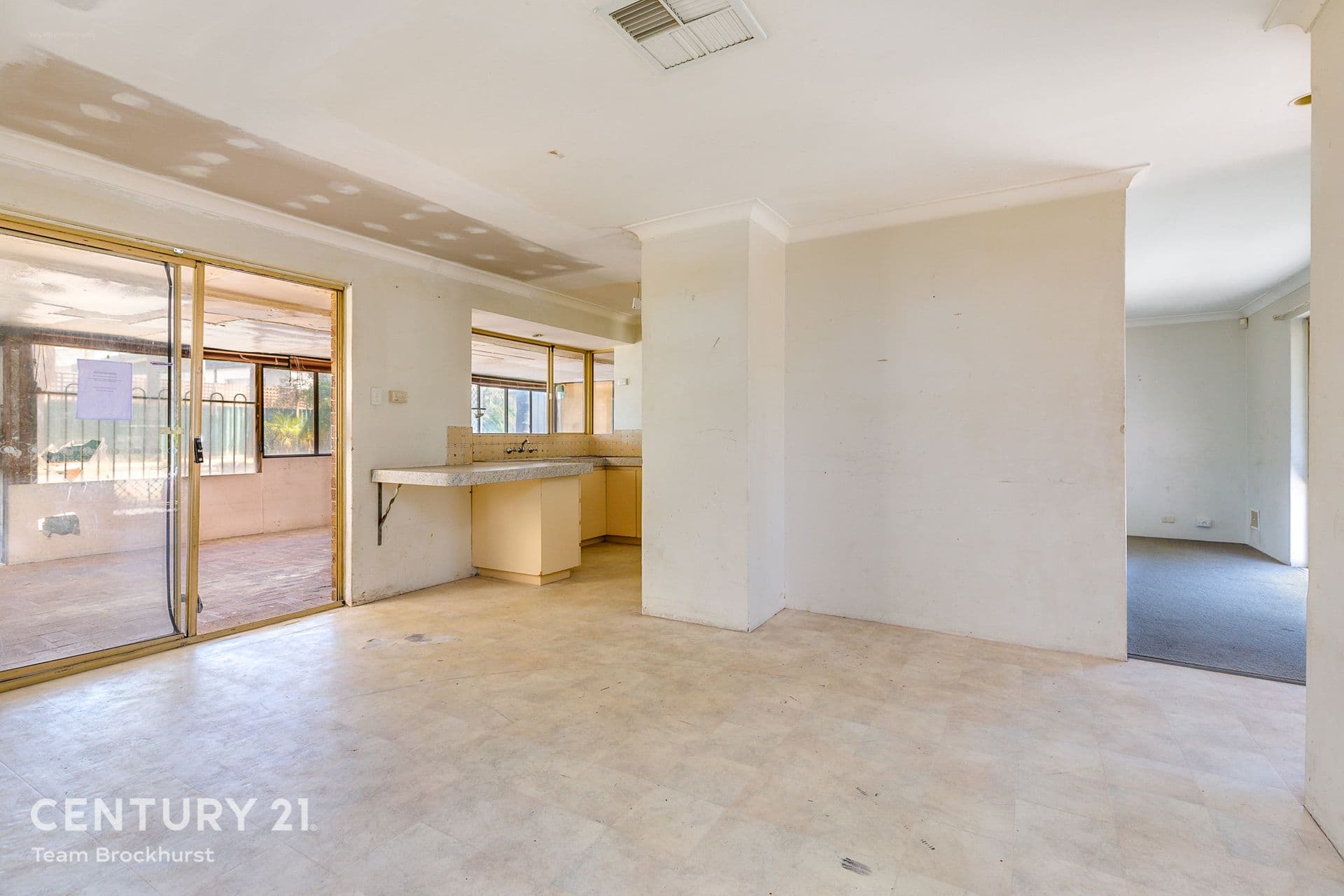7/10 Warton Rd, Huntingdale, WA, 6110, Thornlie - Thumbnail 4
