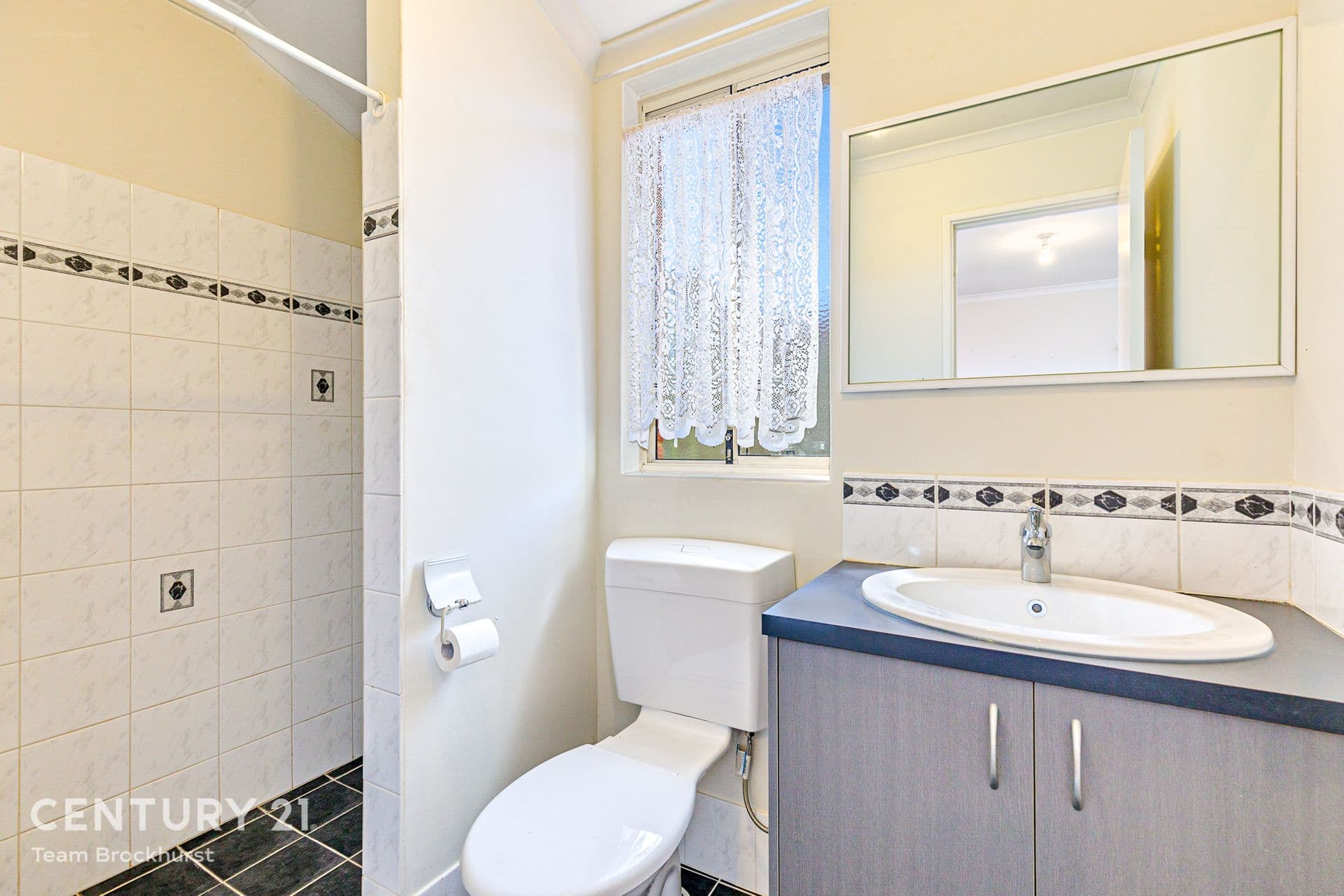 7/10 Warton Rd, Huntingdale, WA, 6110, Bertram - Thumbnail 7