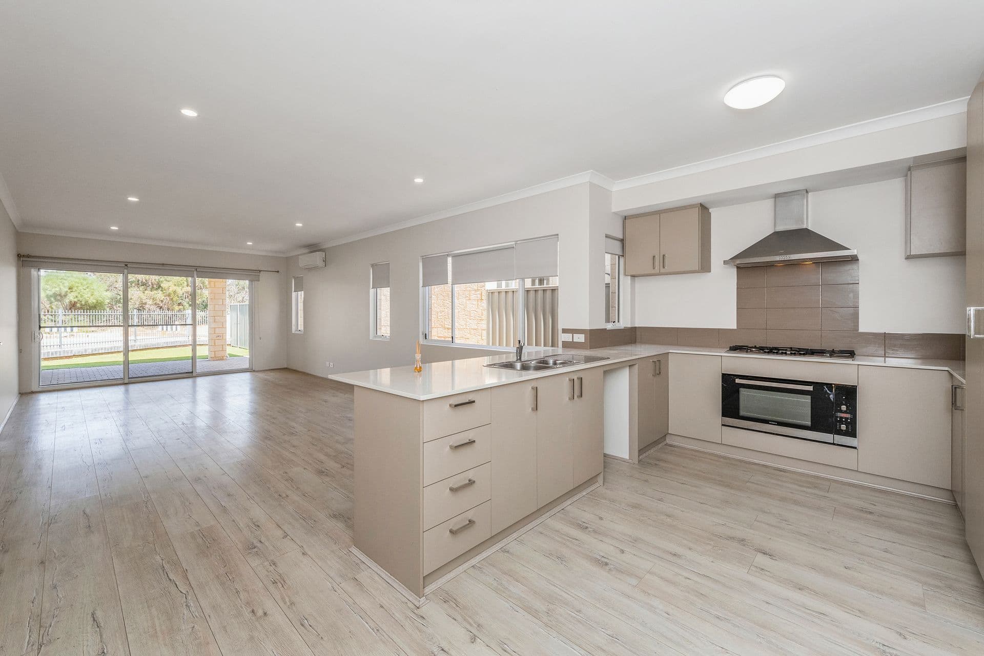 7/10 Warton Rd, Huntingdale, WA, 6110, South Yunderup - Image 1