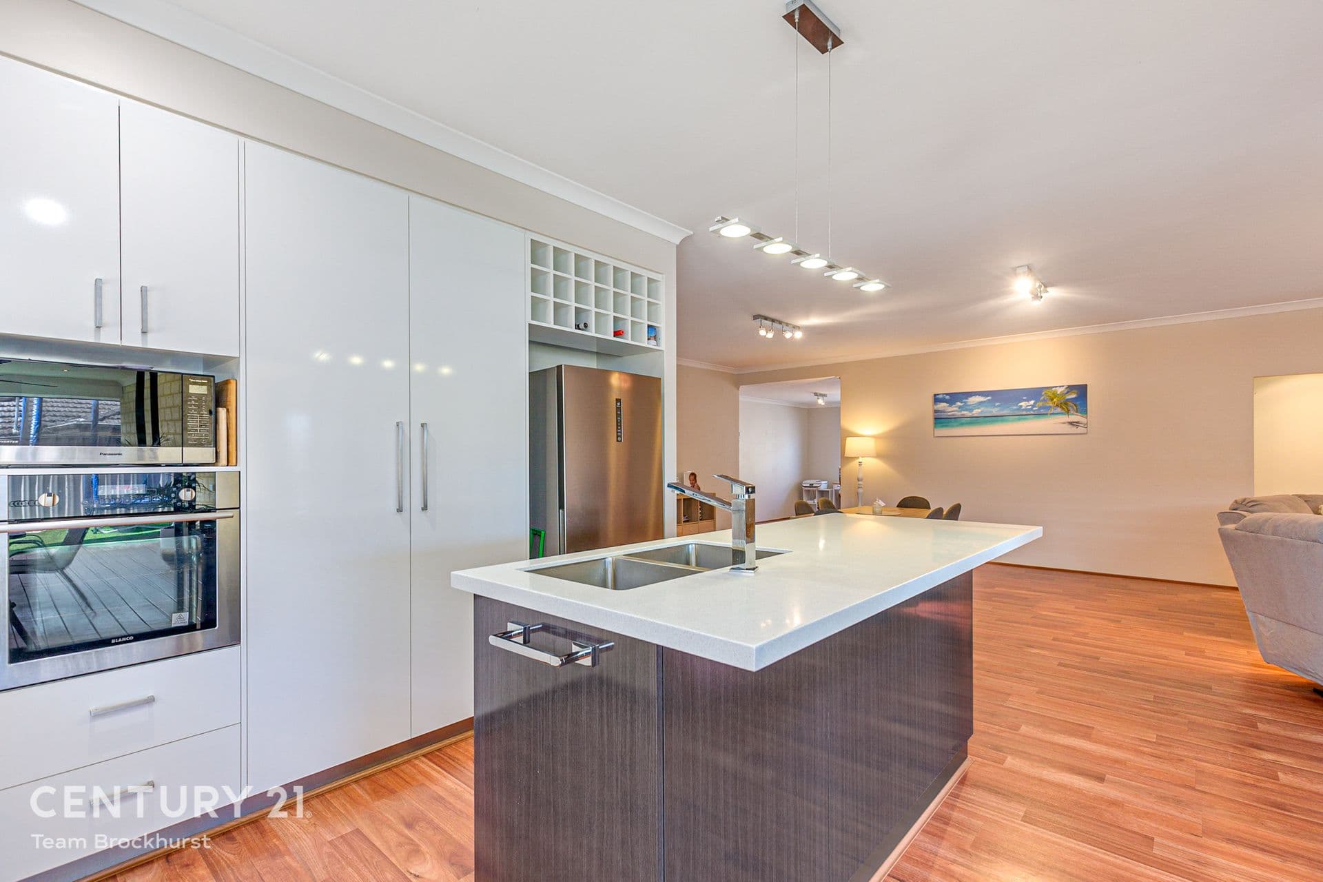 7/10 Warton Rd, Huntingdale, WA, 6110, Southern River - Thumbnail 2