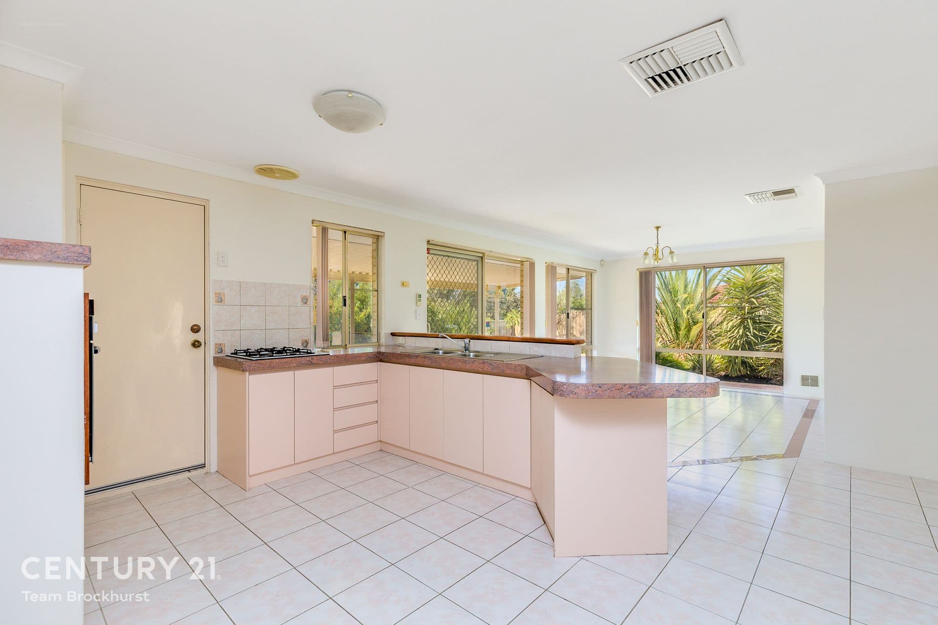7/10 Warton Rd, Huntingdale, WA, 6110, Huntingdale - Thumbnail 8