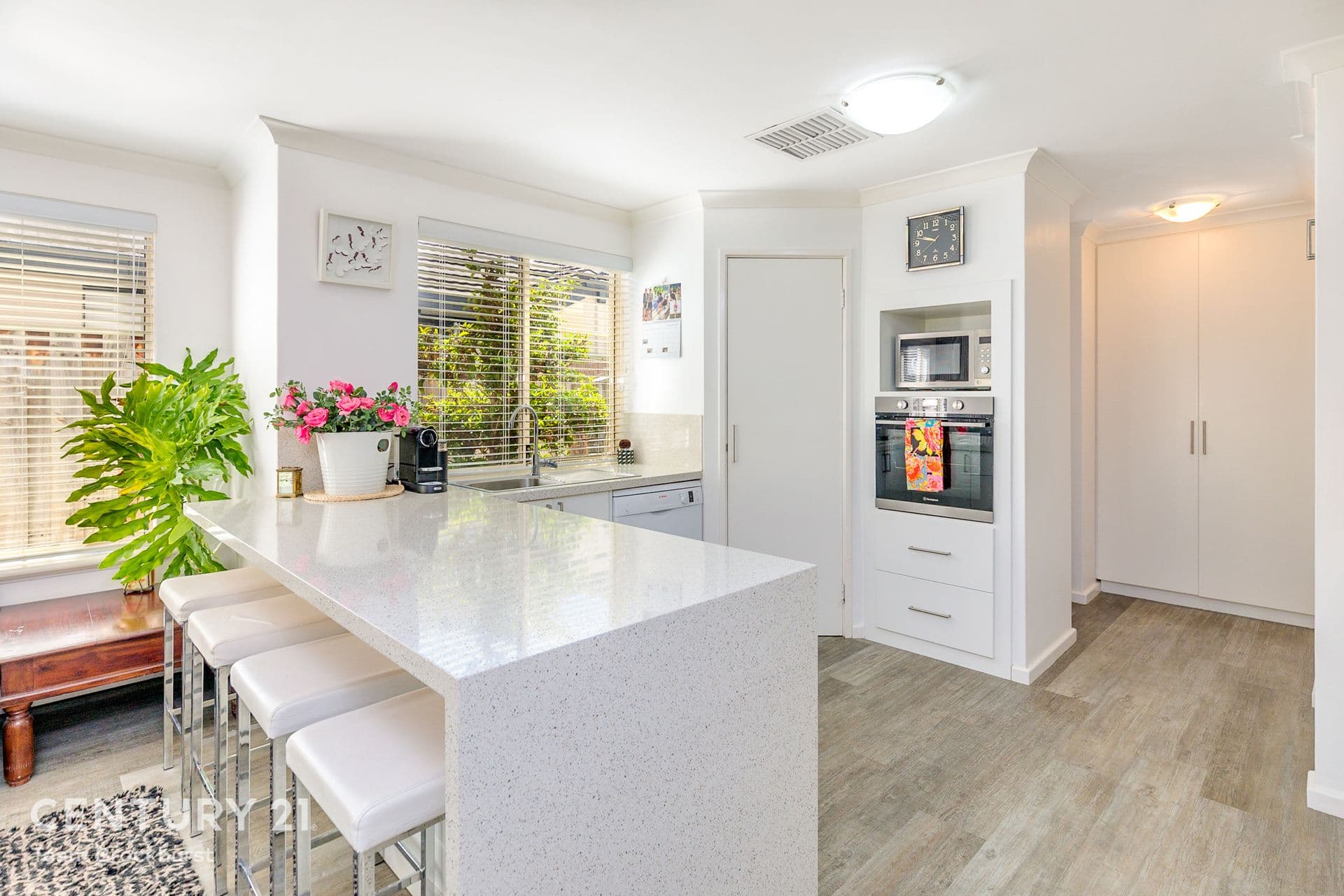 4 Clearwater Way, Ascot, WA, 6104, Ascot - Thumbnail 8