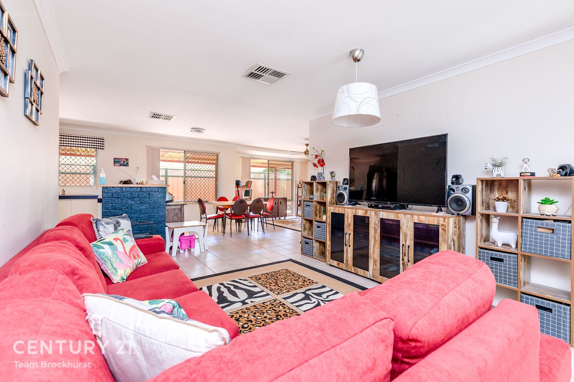 7/10 Warton Rd, Huntingdale, WA, 6110, Huntingdale - Thumbnail 2