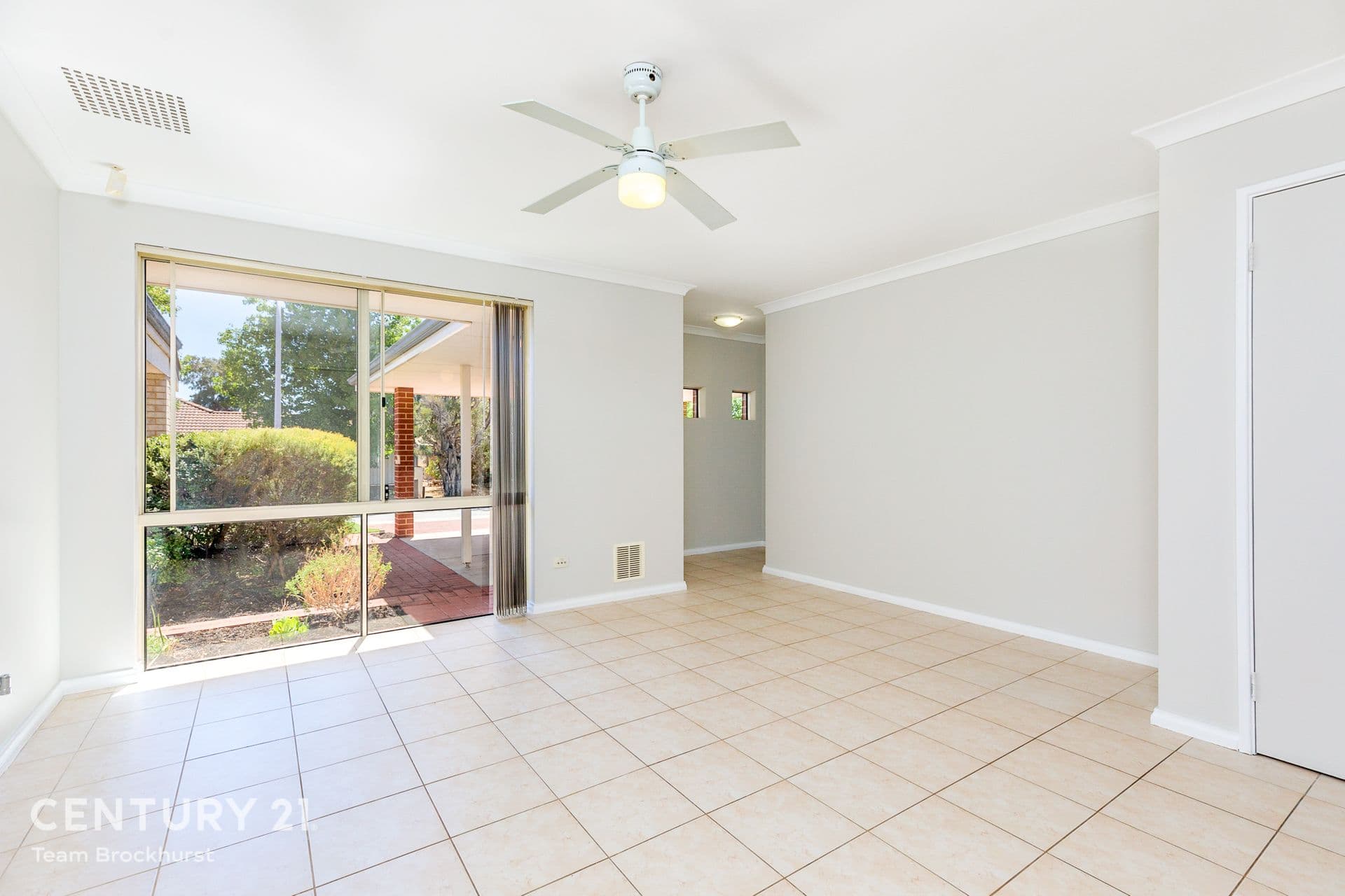 3/44 Pearson Drive, Success, WA, 6164, Success - Thumbnail 3