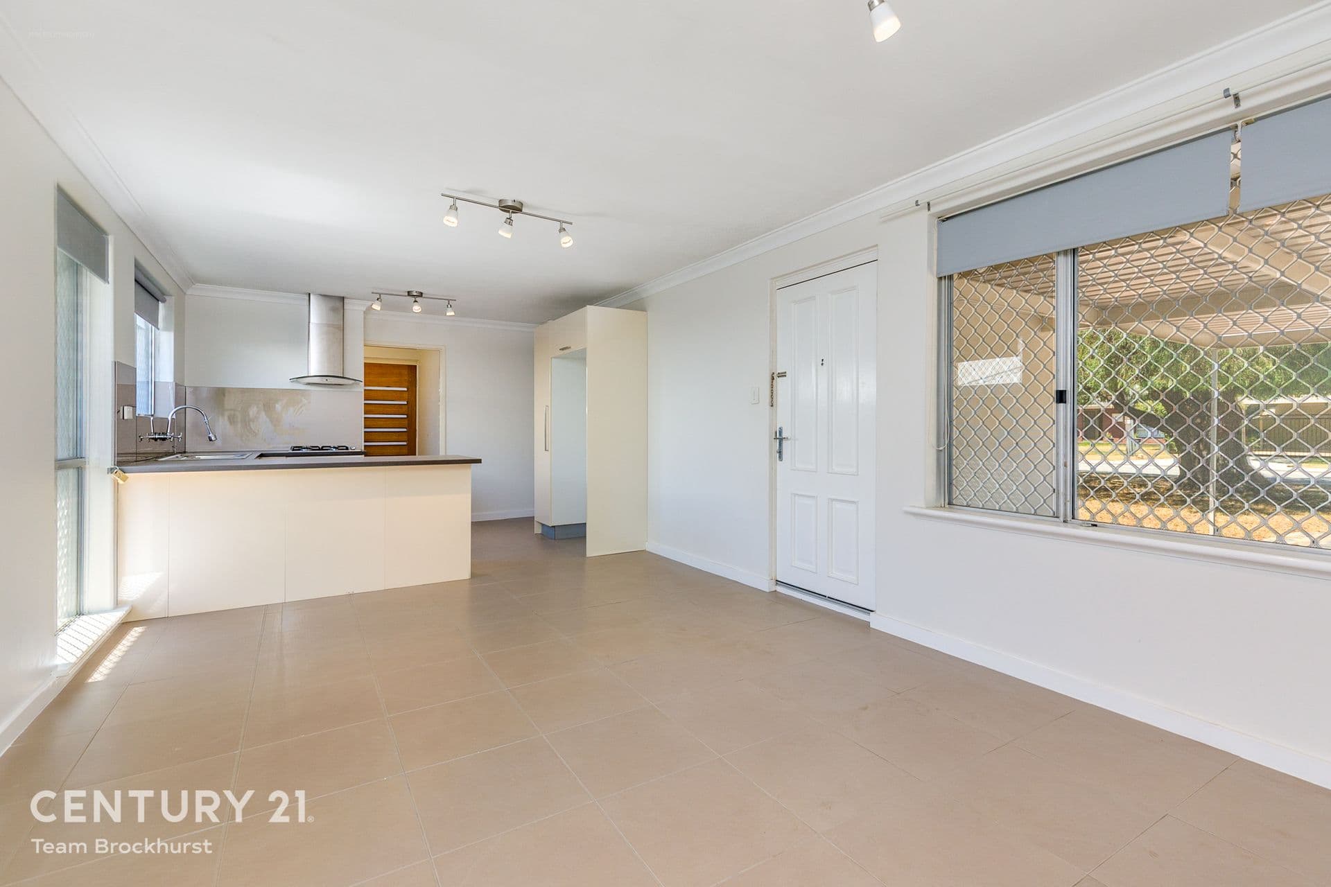 59 Banyard Avenue, Kelmscott, WA, 6111, Kelmscott - Thumbnail 2