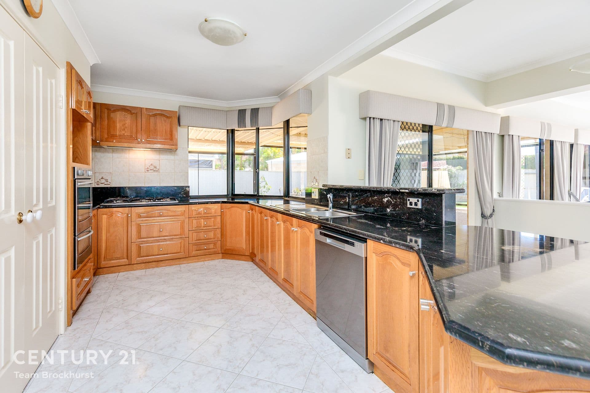 7/10 Warton Rd, Huntingdale, WA, 6110, Canning Vale - Thumbnail 3