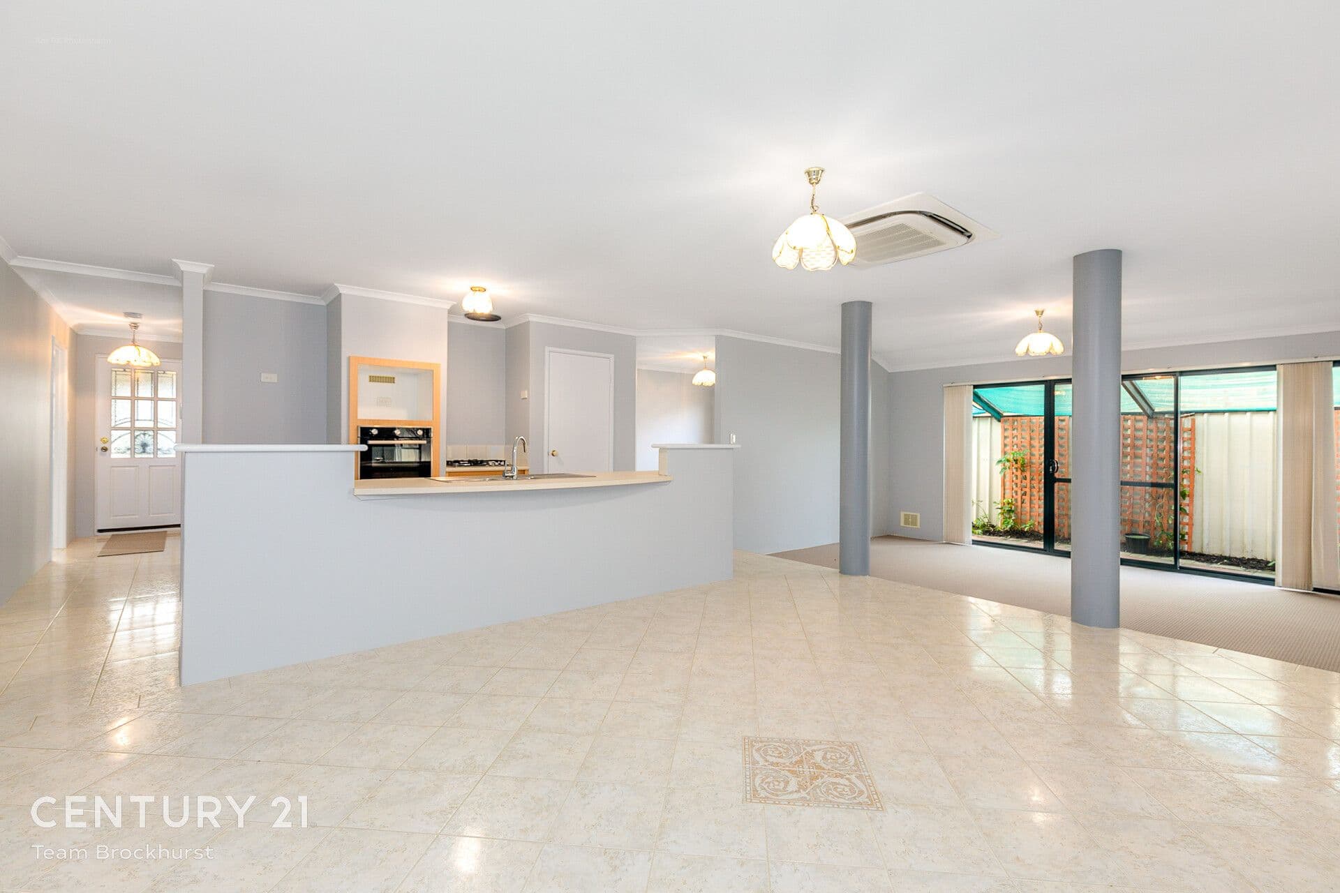 7/10 Warton Rd, Huntingdale, WA, 6110, Southern River - Thumbnail 3