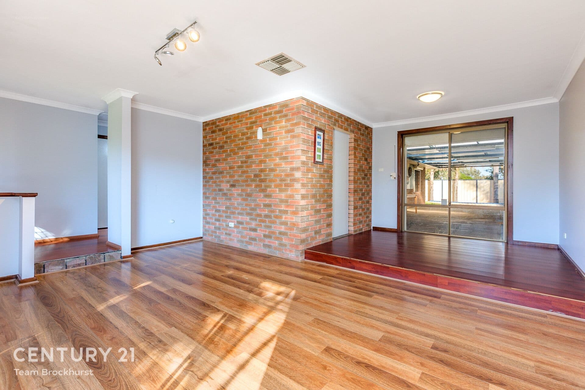 9 Redross Court, Armadale, WA, 6112, Armadale - Thumbnail 3