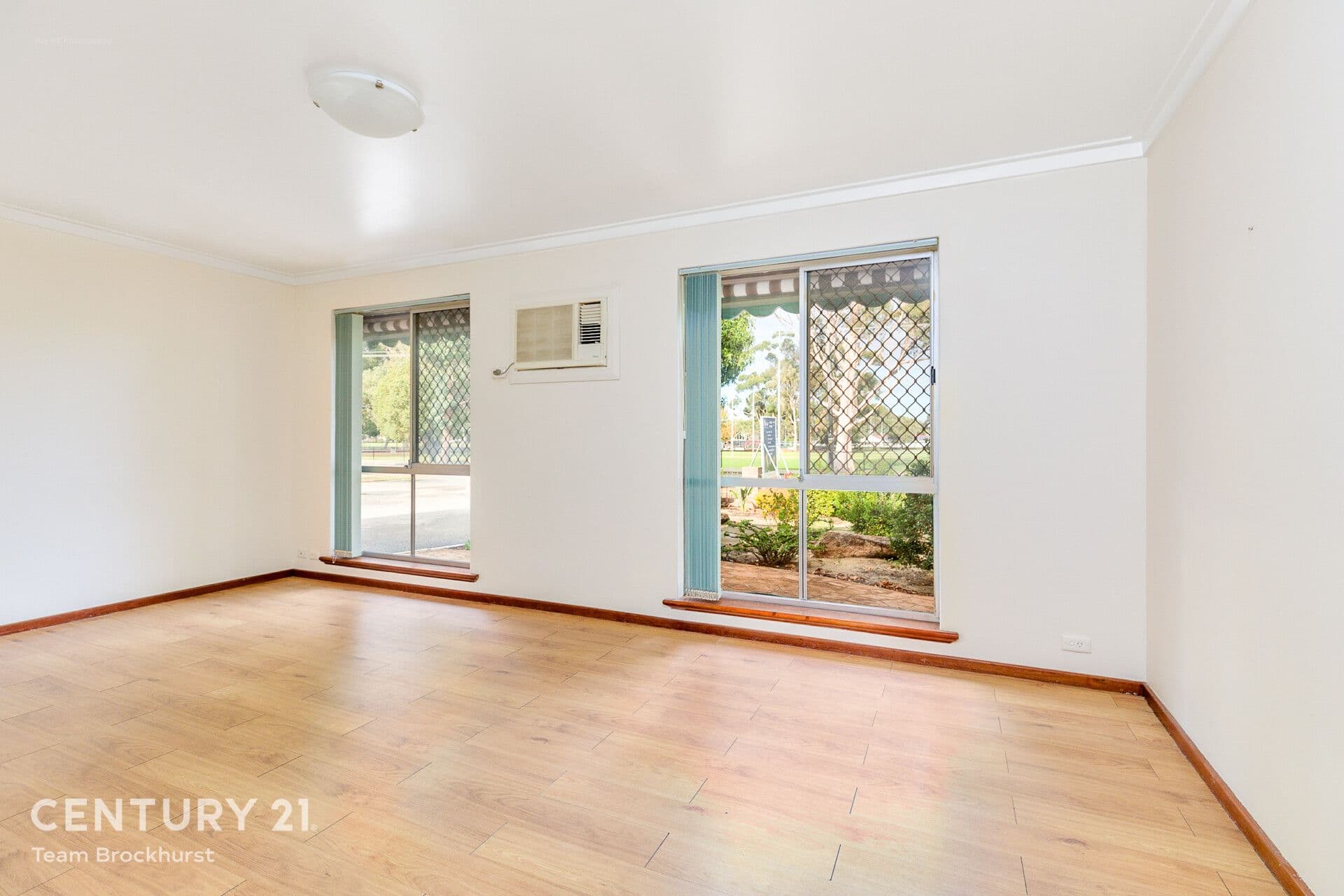 1/103 Seventh Road, Armadale, WA, 6112, Armadale - Thumbnail 3