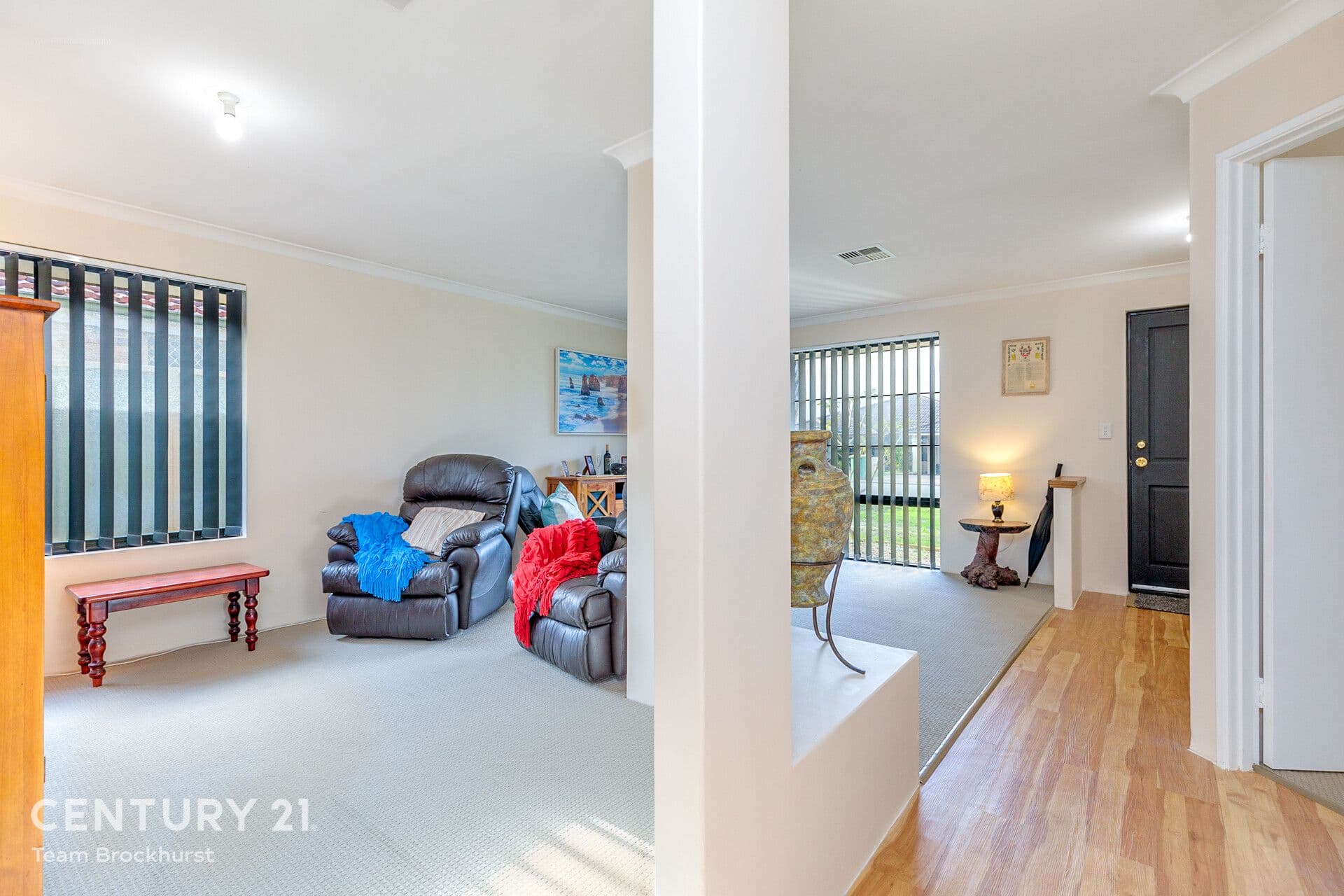 91 Bindoon Loop, Huntingdale, WA, 6110, Huntingdale - Thumbnail 8