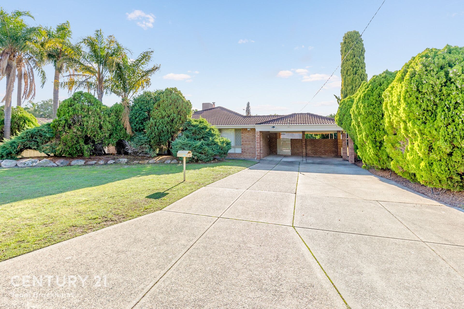18 Malone Court, Thornlie, WA, 6108, Thornlie - Image 1