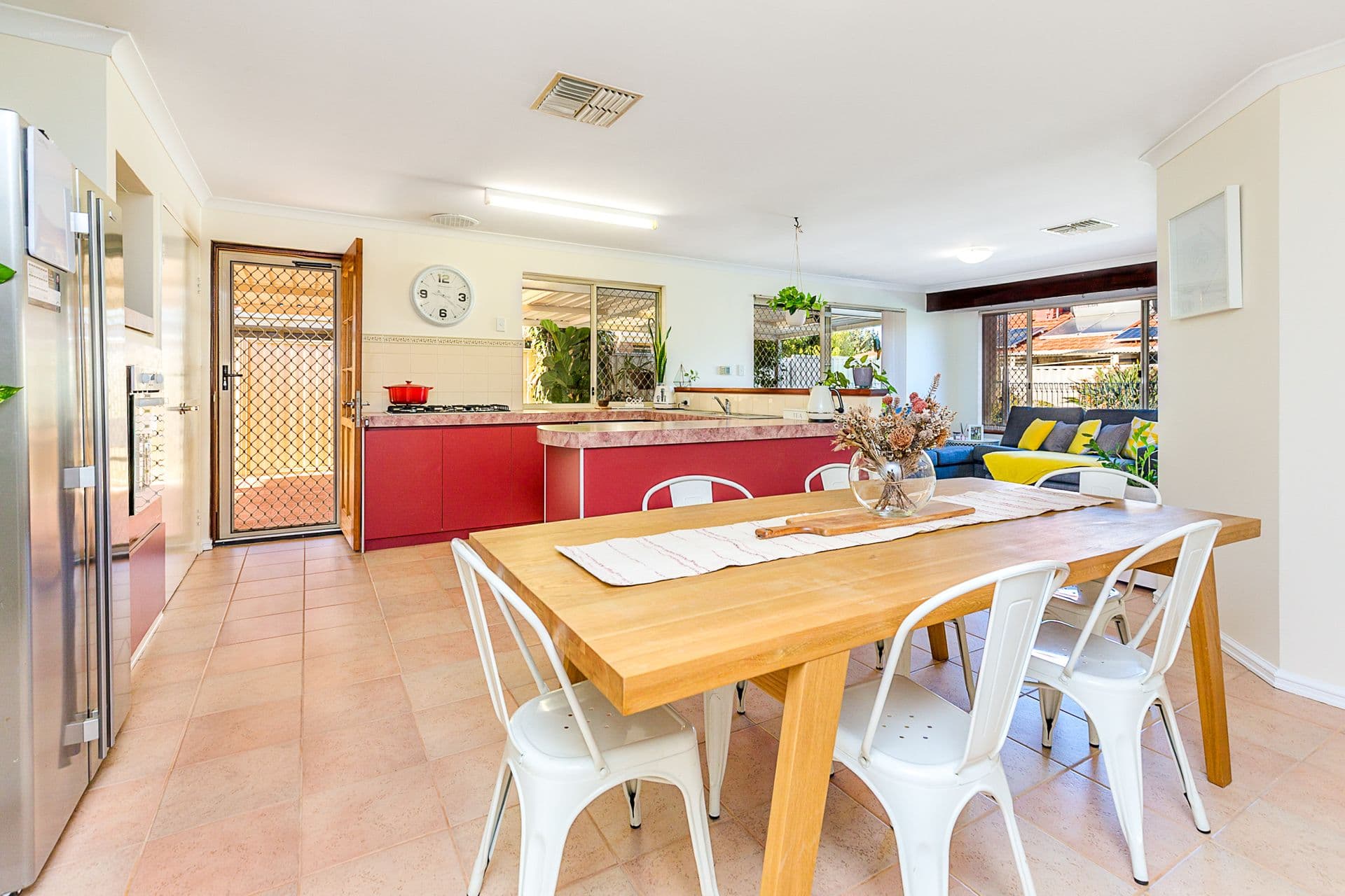 7/10 Warton Rd, Huntingdale, WA, 6110, Huntingdale - Thumbnail 2