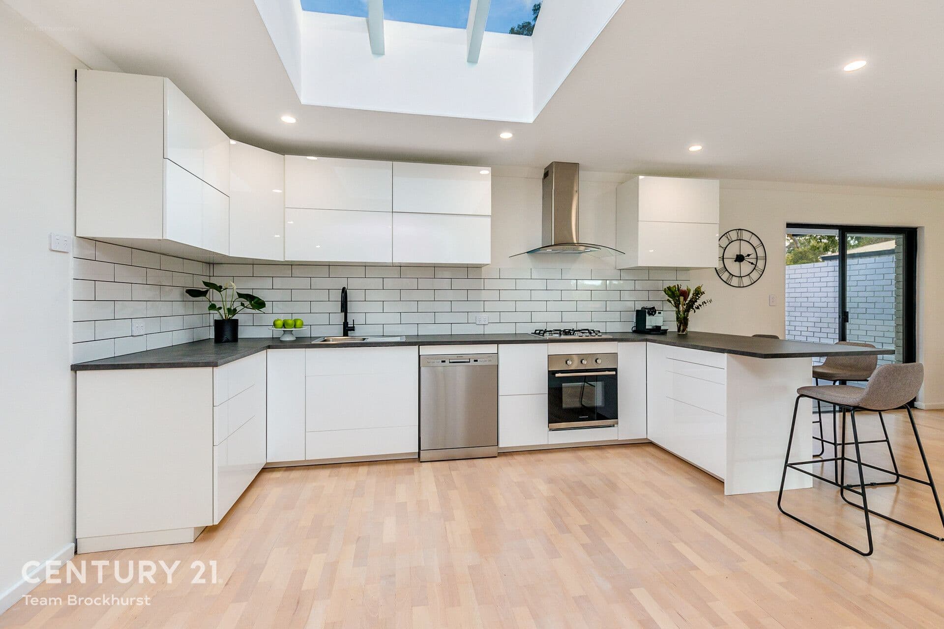 7/10 Warton Rd, Huntingdale, WA, 6110, Huntingdale - Thumbnail 2