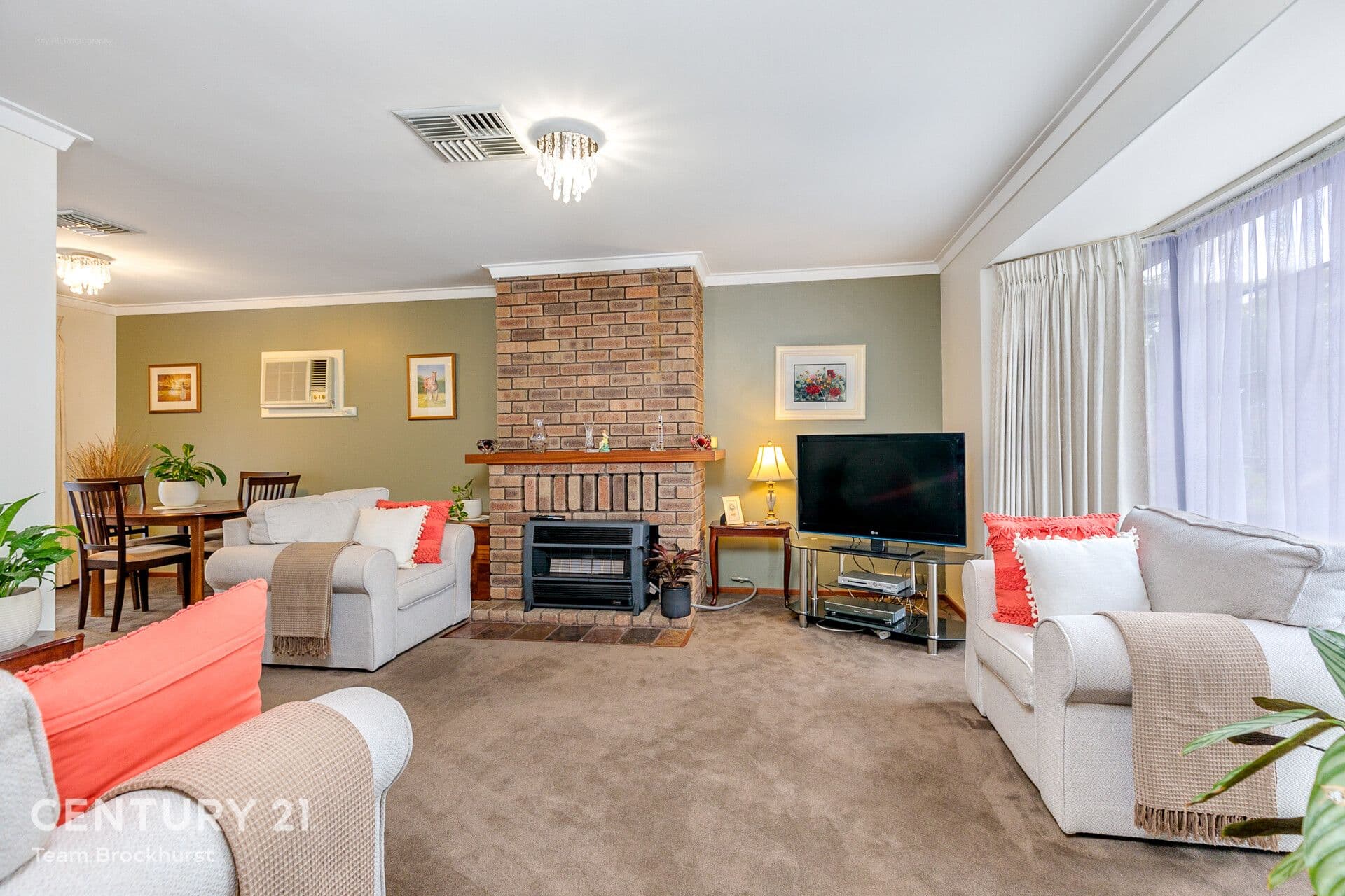 21 Regal Drive, Thornlie, WA, 6108, Thornlie - Thumbnail 4