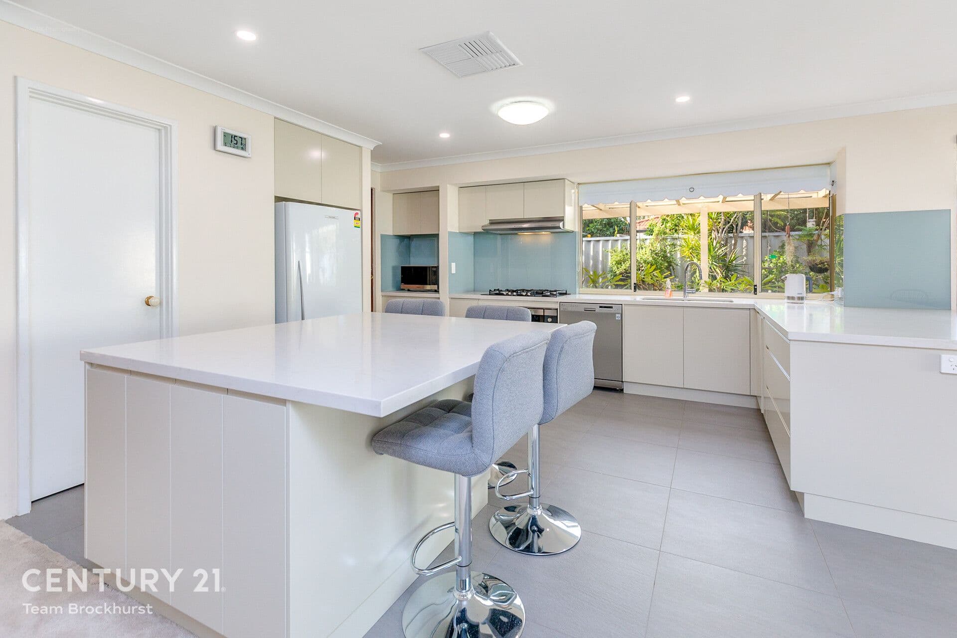 7/10 Warton Rd, Huntingdale, WA, 6110, Thornlie - Thumbnail 2