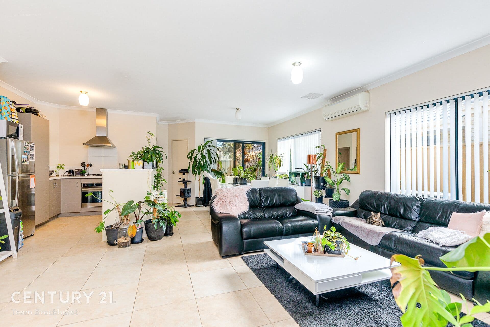 7/10 Warton Rd, Huntingdale, WA, 6110, Canning Vale - Thumbnail 2
