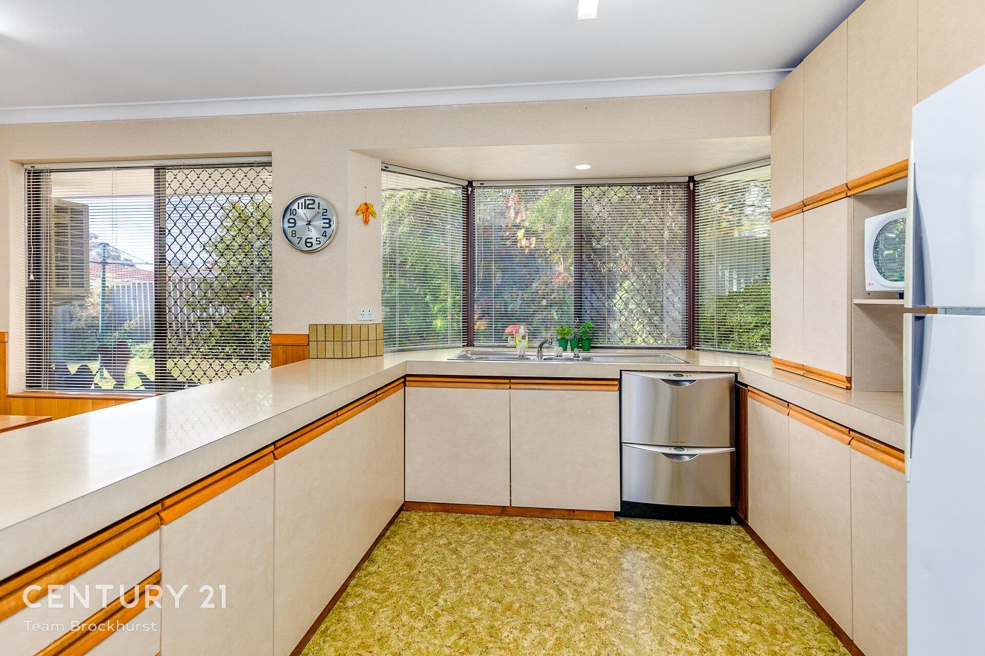 7/10 Warton Rd, Huntingdale, WA, 6110, Parkwood - Thumbnail 2