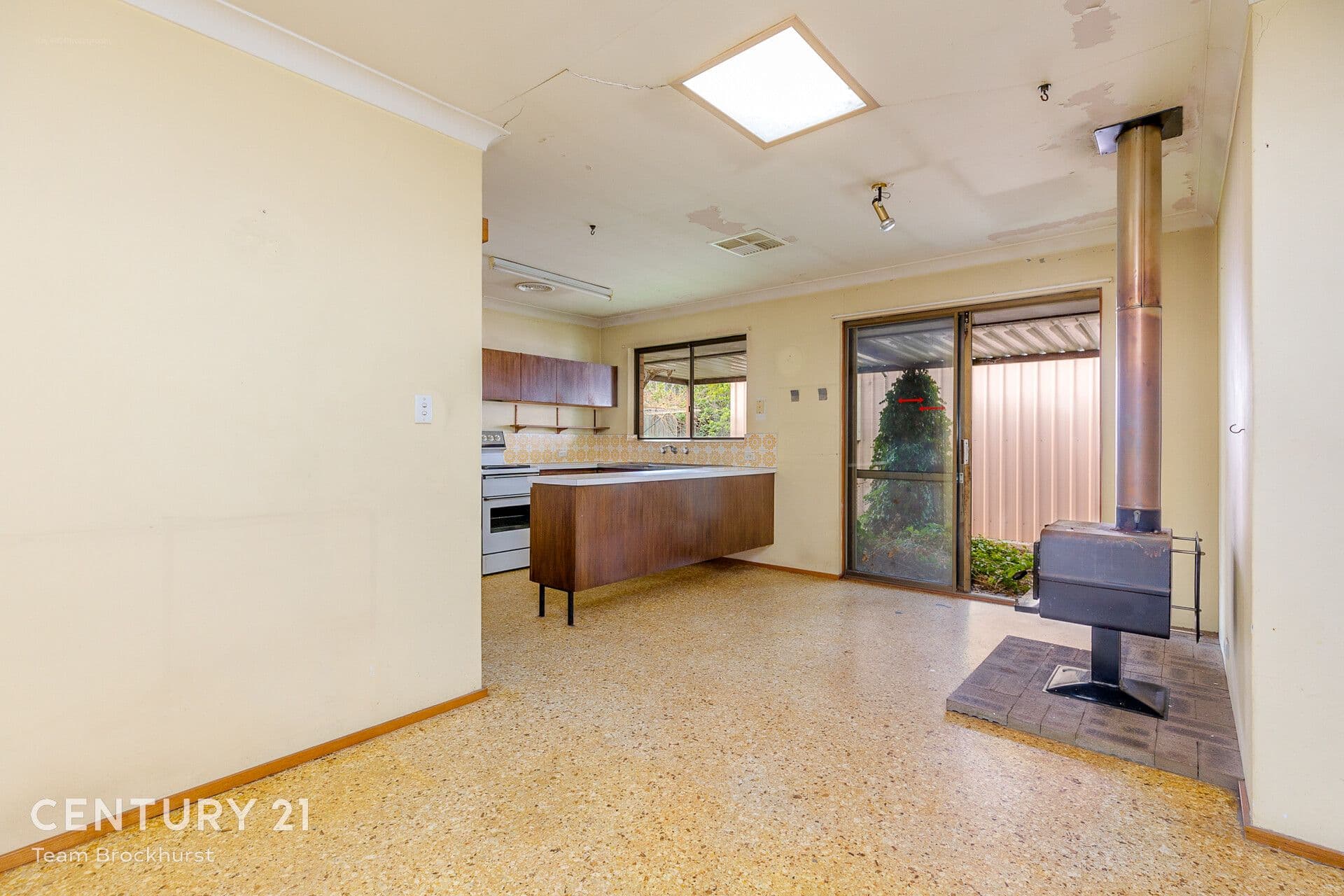22 Lawrence Street, Gosnells, WA, 6110, Gosnells - Thumbnail 2