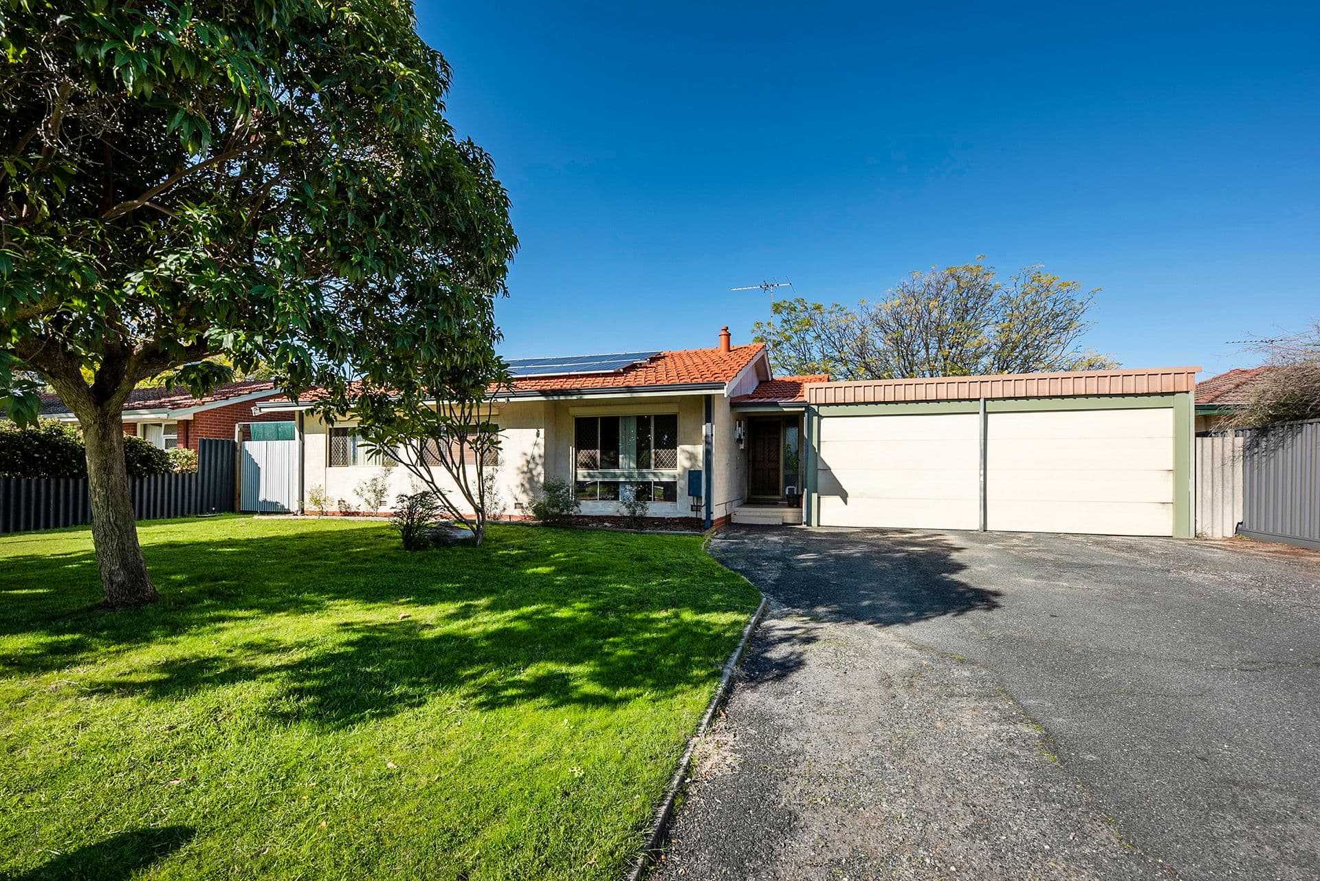 7/10 Warton Rd, Huntingdale, WA, 6110, Kelmscott - Image 1