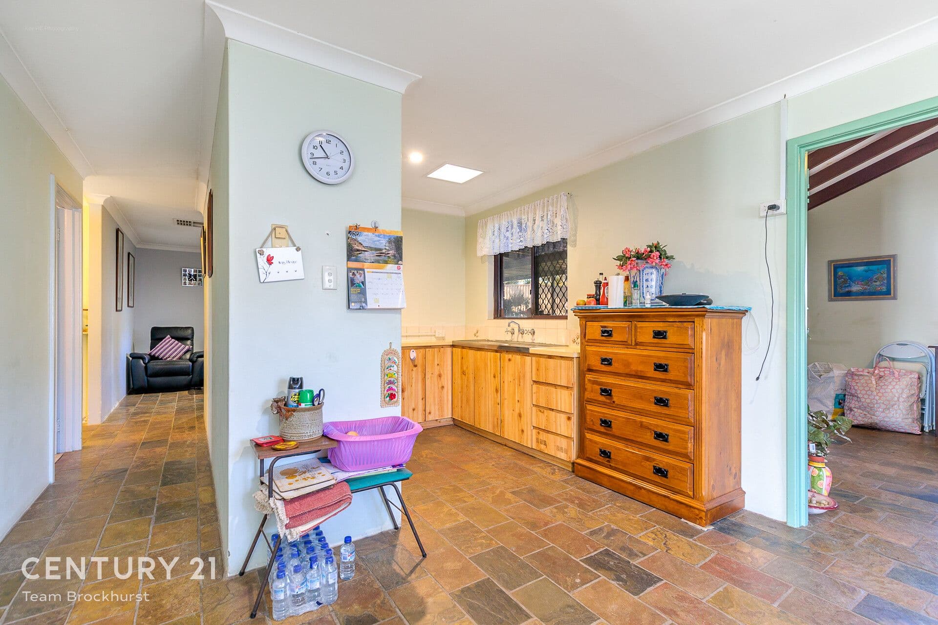 13 Farnham Place, Gosnells, WA, 6110, Gosnells - Thumbnail 8