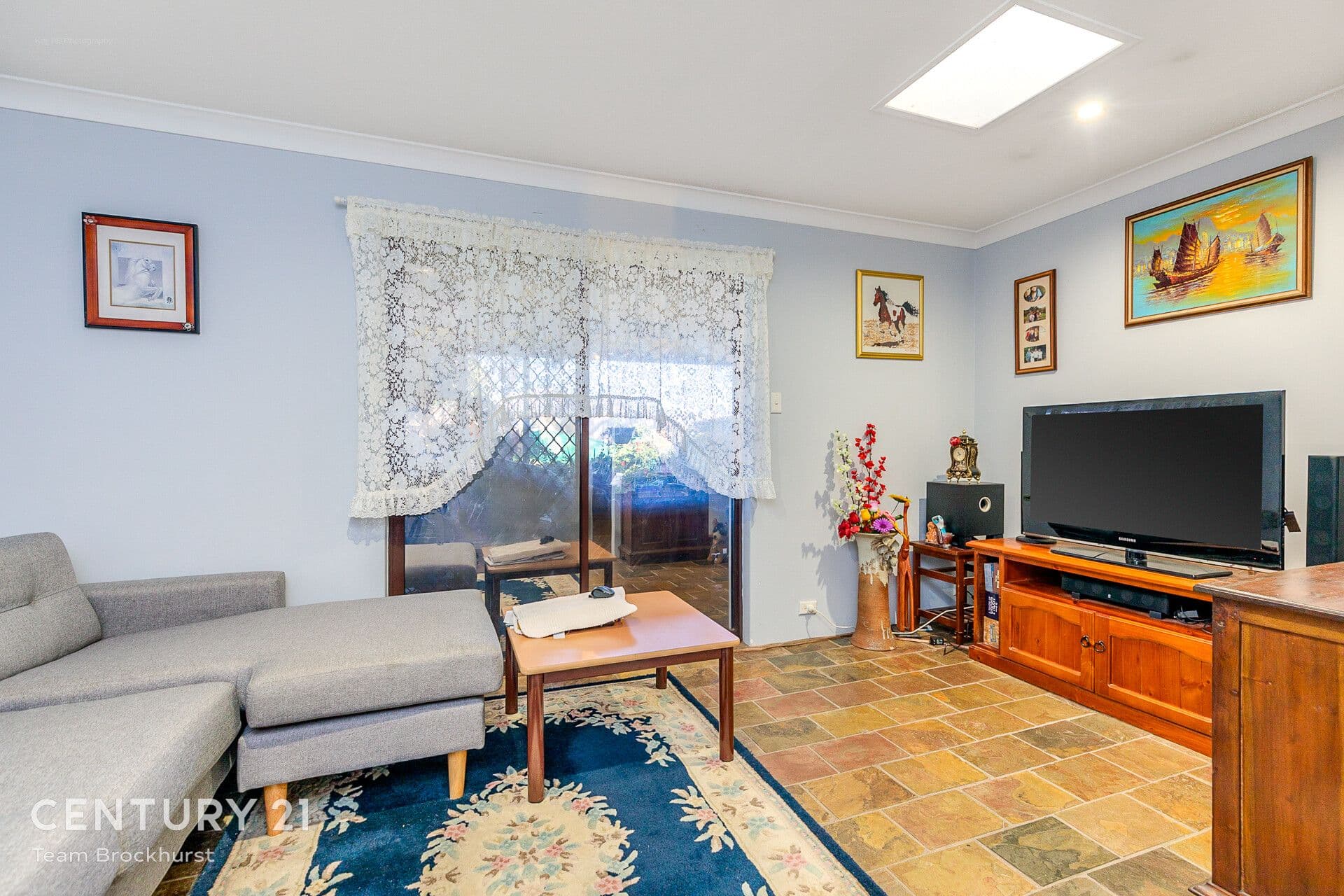 13 Farnham Place, Gosnells, WA, 6110, Gosnells - Thumbnail 5